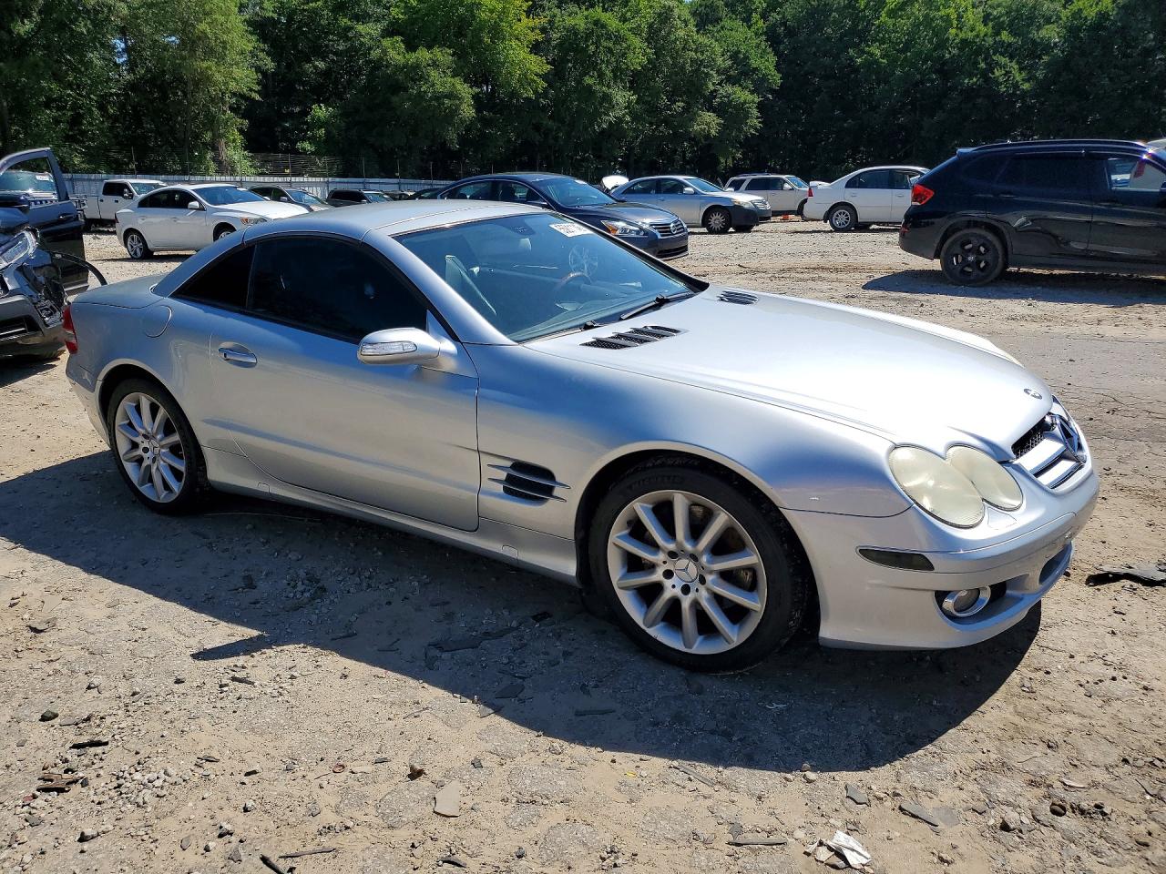 2007 Mercedes-benz Sl 550 Silver vin: WDBSK71F47F130514