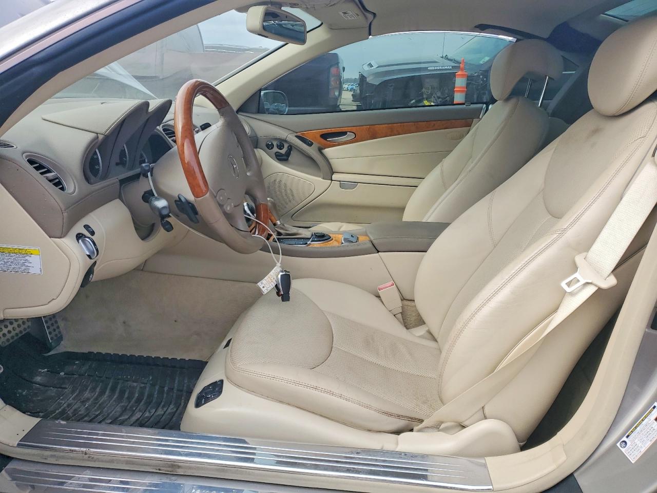 2007 Mercedes-benz Sl 550 Tan vin: WDBSK71F47F132540