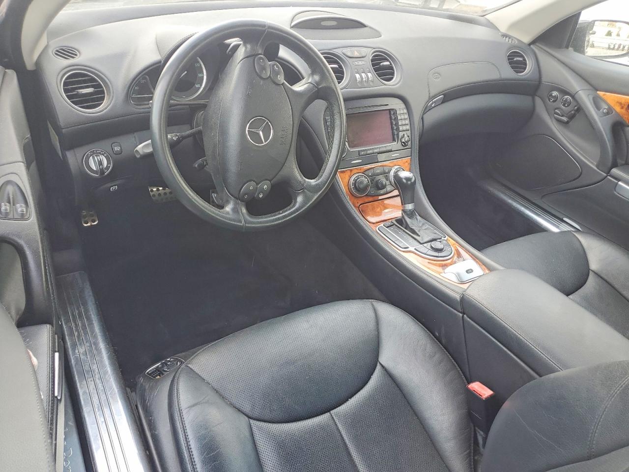 2008 Mercedes-benz Sl 550 Black vin: WDBSK71F48F141918
