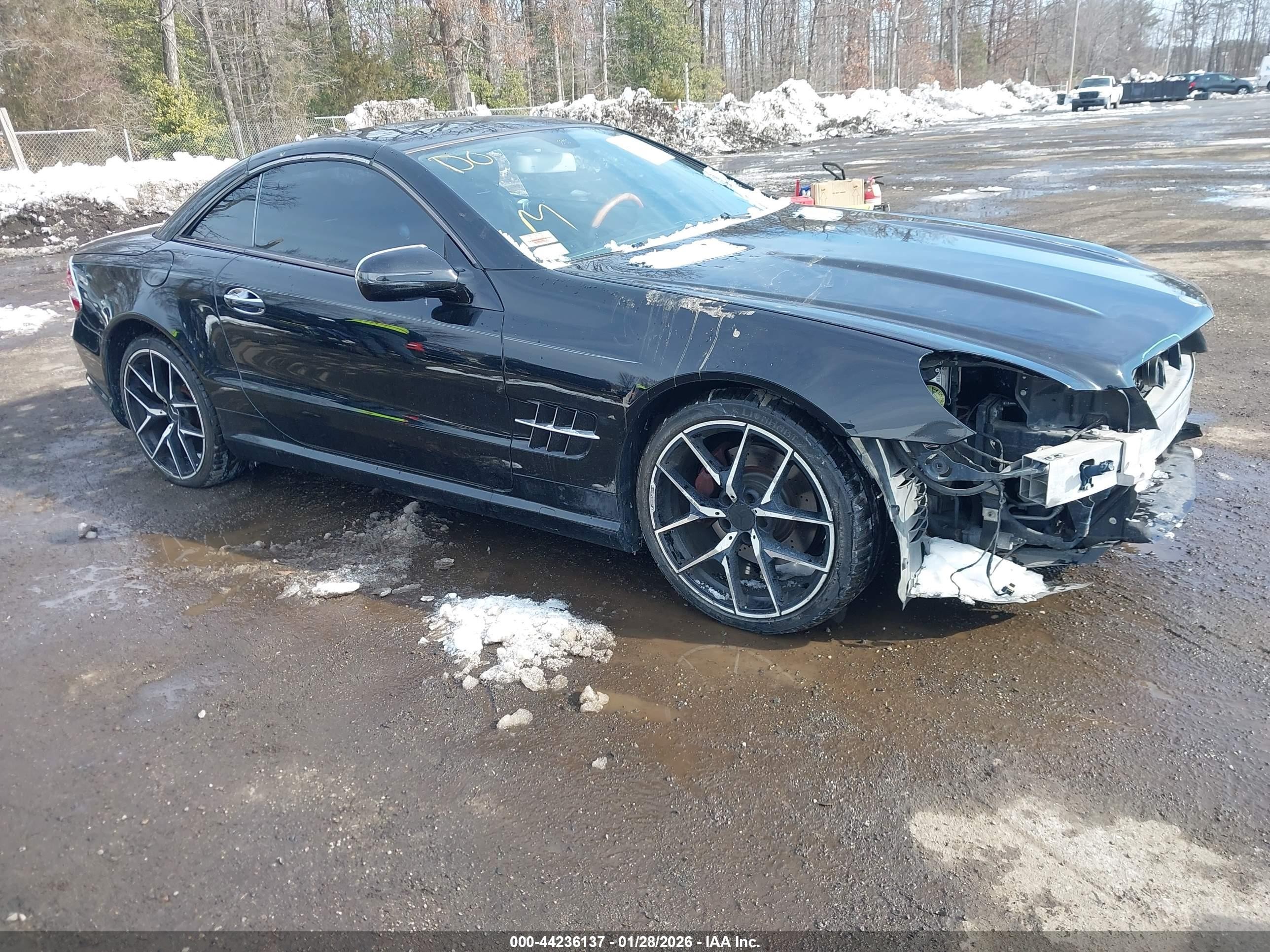 2009 Mercedes-benz Sl 550   Black vin: WDBSK71F49F151138