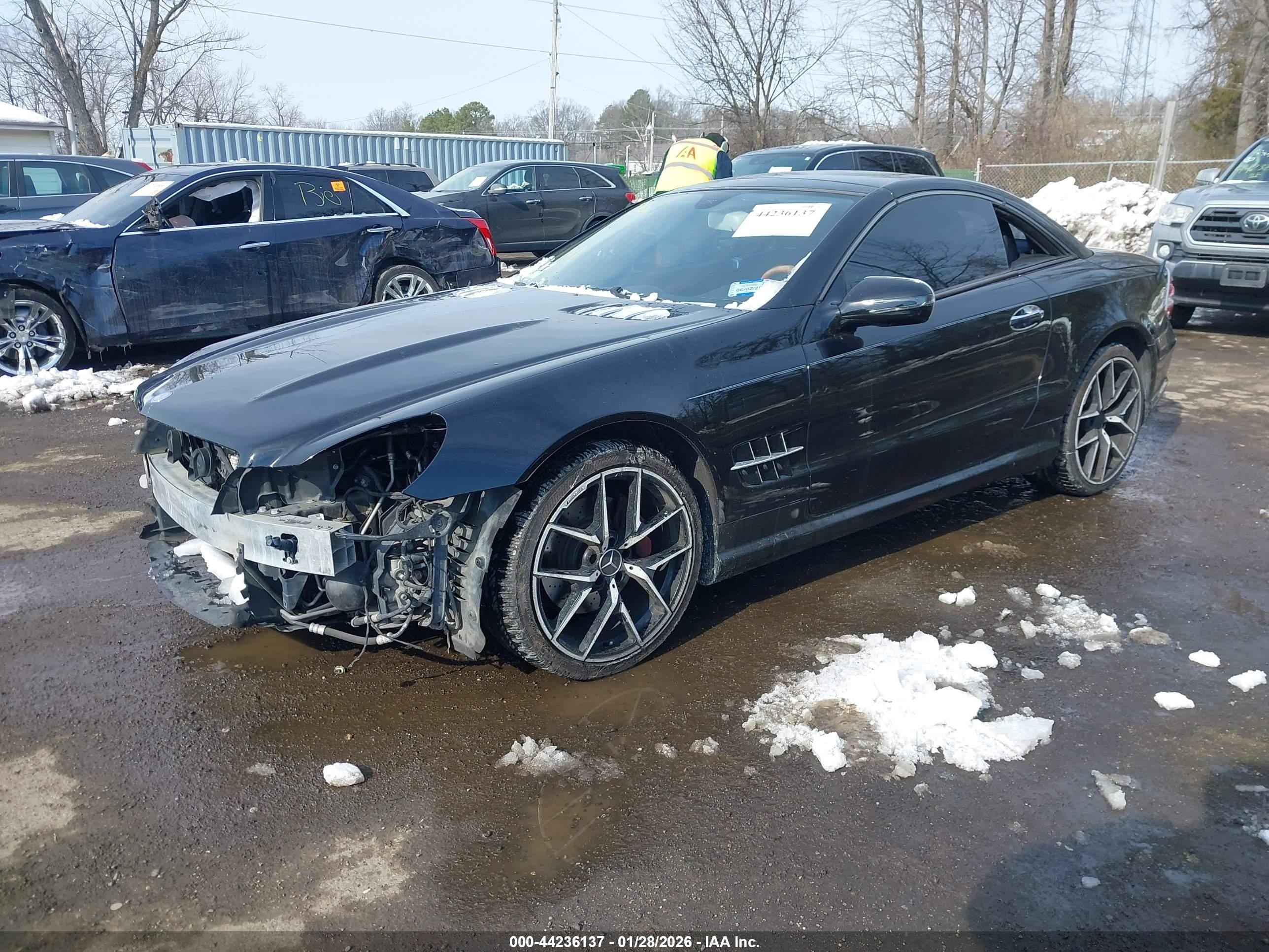 2009 Mercedes-benz Sl 550   Черный vin: WDBSK71F49F151138