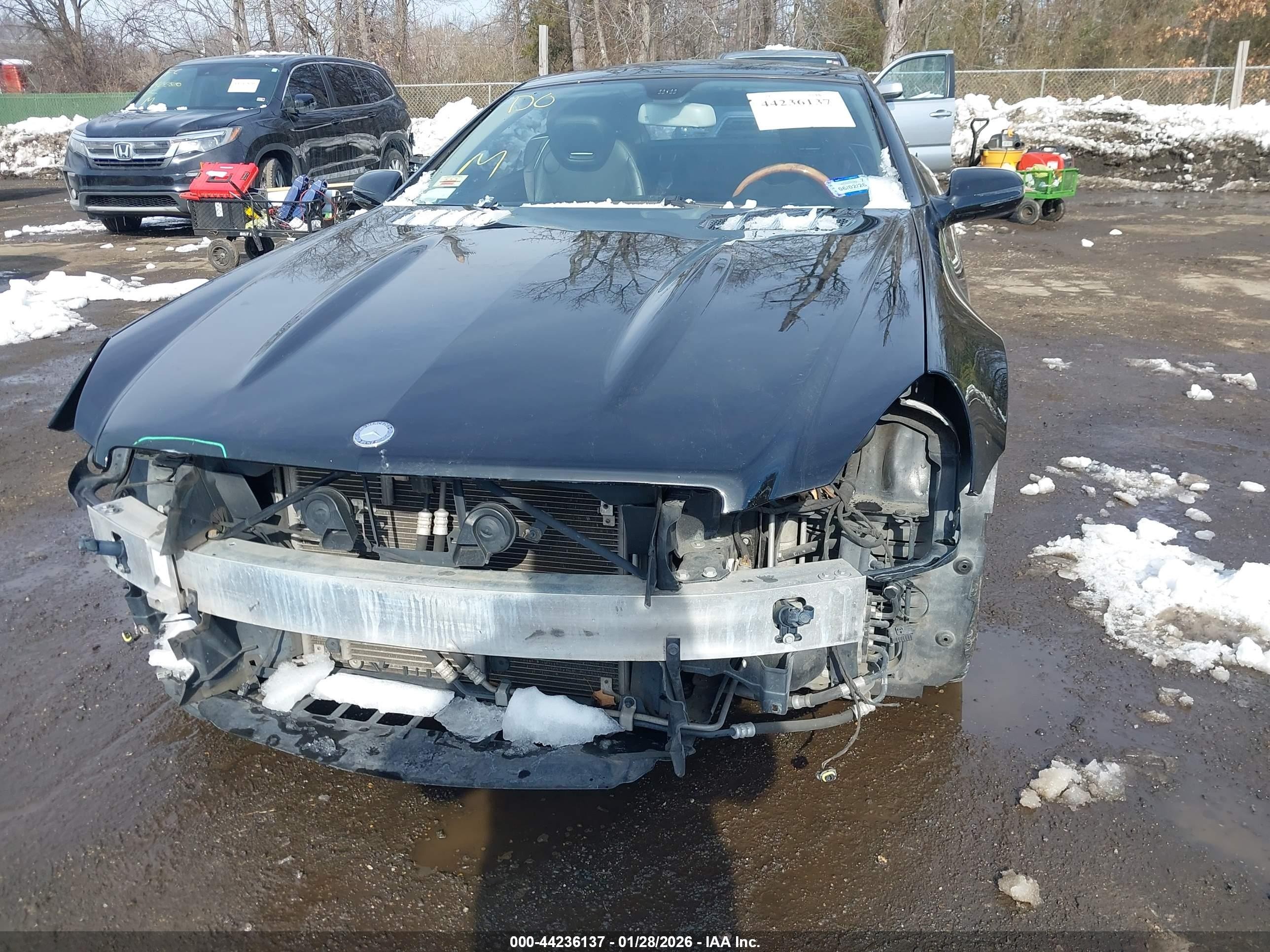 2009 Mercedes-benz Sl 550   Черный vin: WDBSK71F49F151138