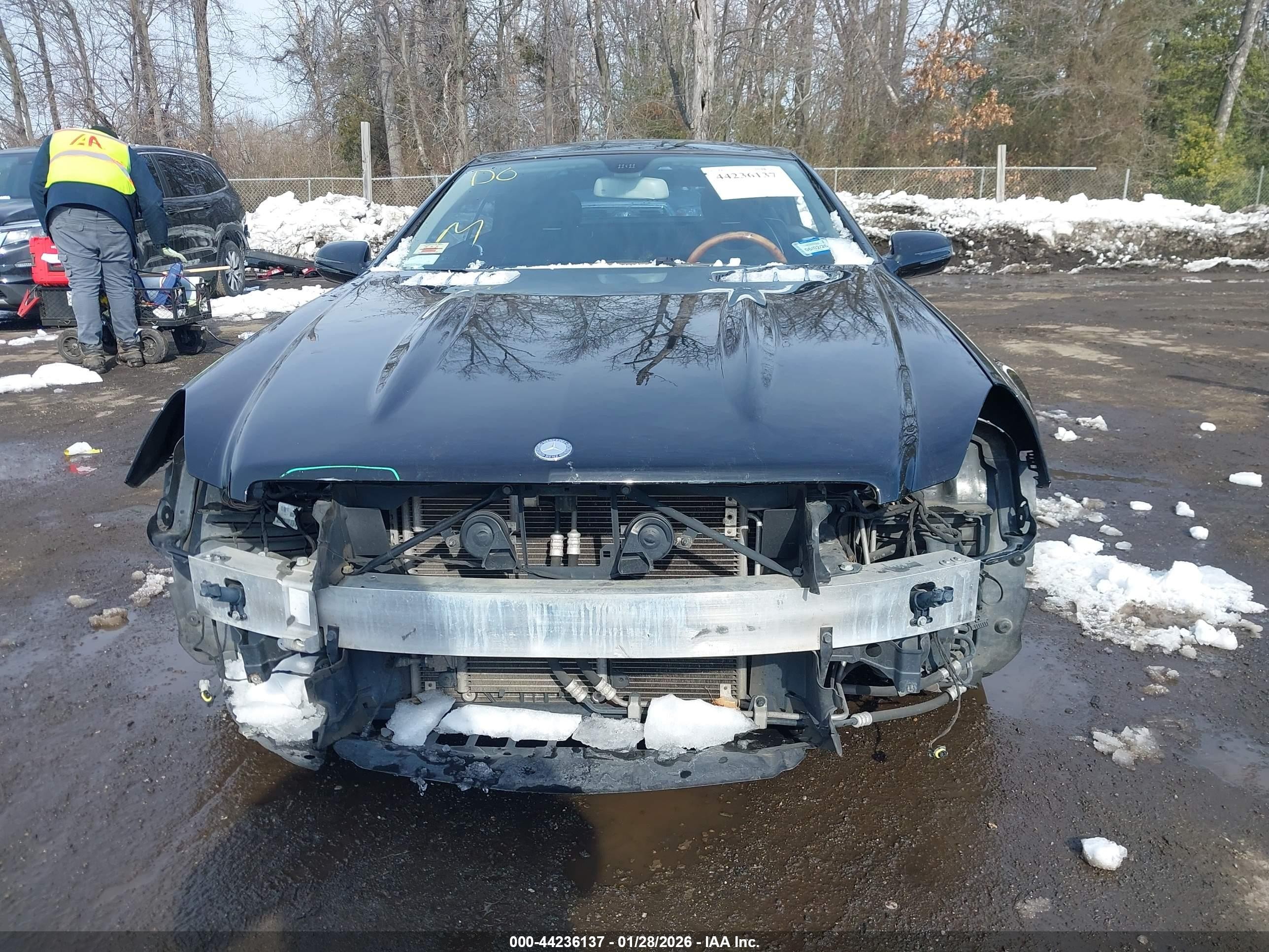 2009 Mercedes-benz Sl 550   Черный vin: WDBSK71F49F151138
