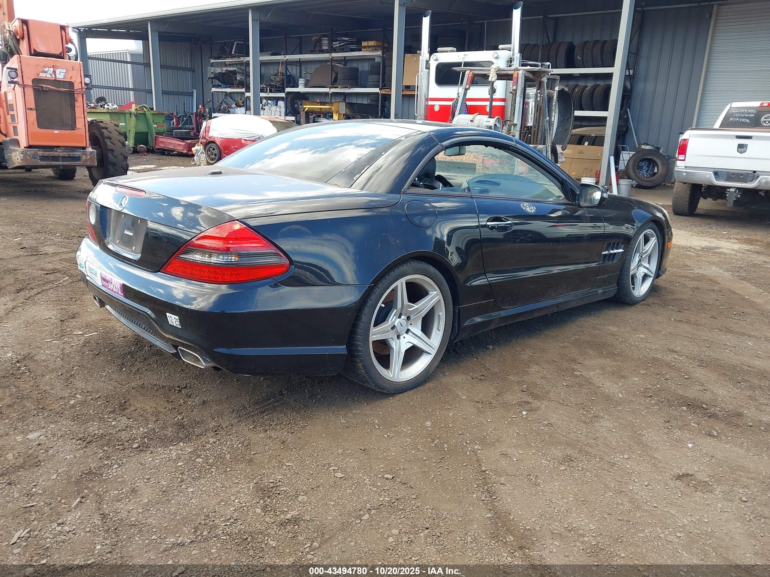 2009 Mercedes-benz Sl 550   Black vin: WDBSK71F49F152354