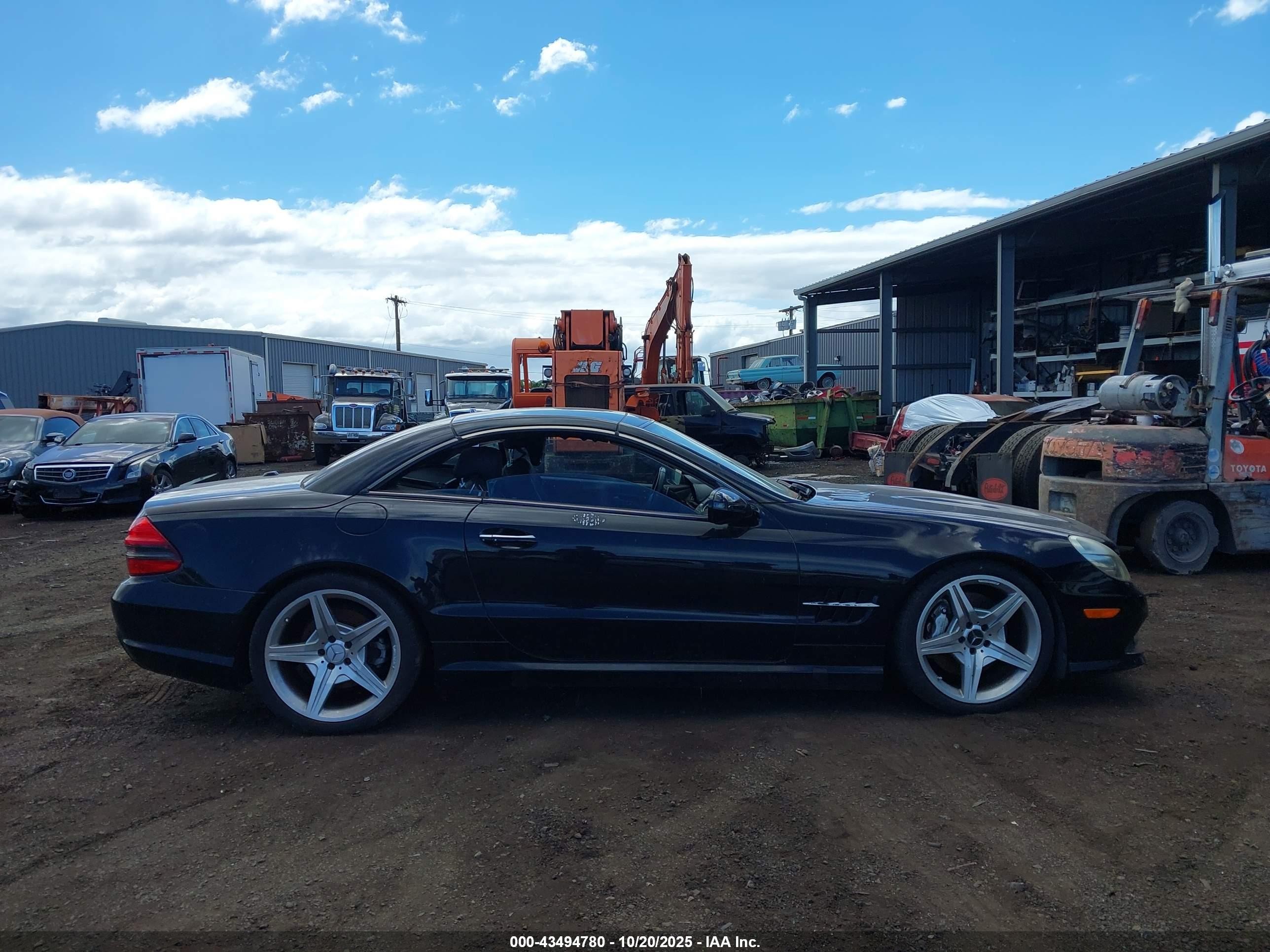 2009 Mercedes-benz Sl 550   Black vin: WDBSK71F49F152354