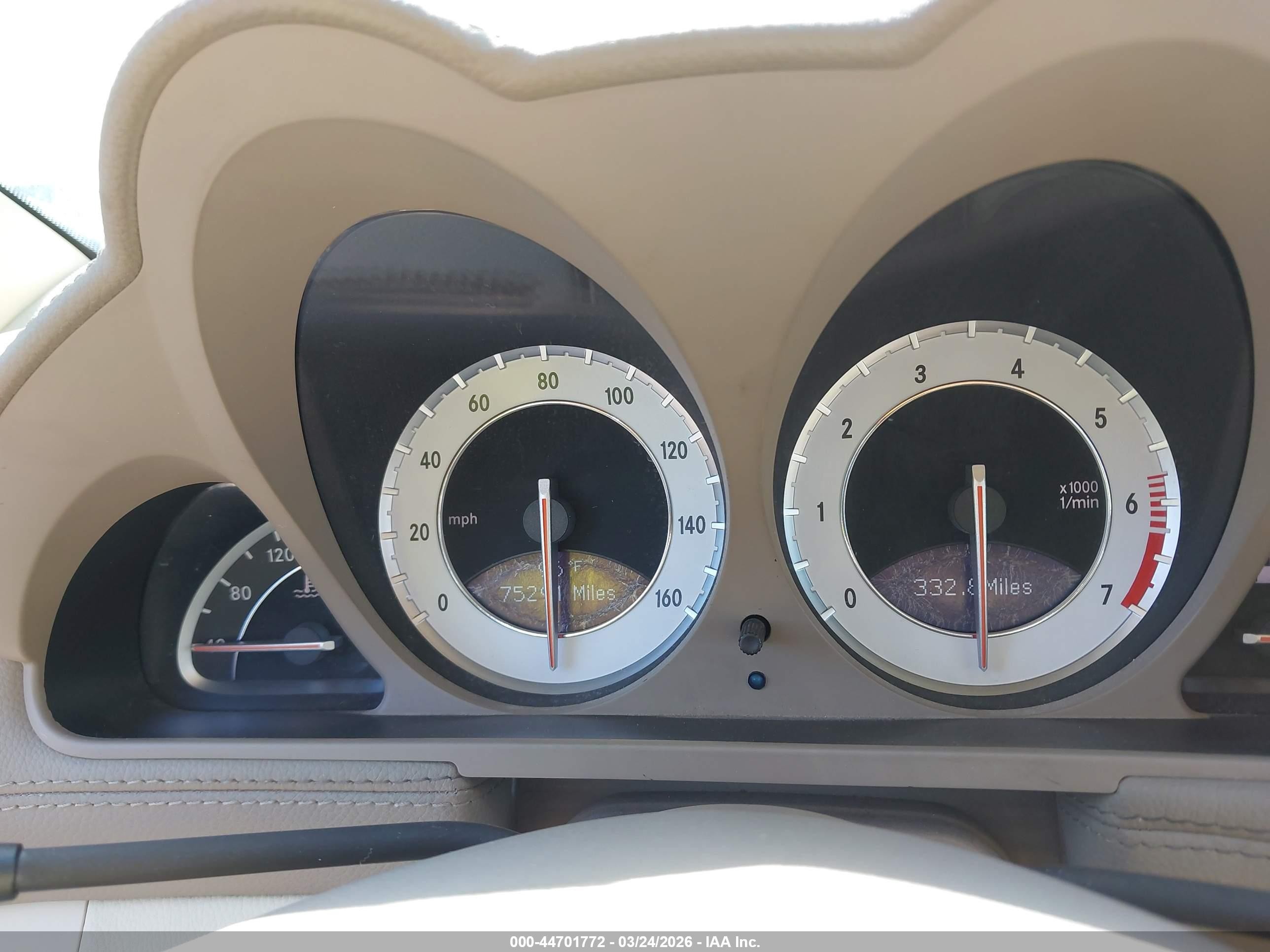 2009 Mercedes-benz Sl 550   Серый vin: WDBSK71F49F155044
