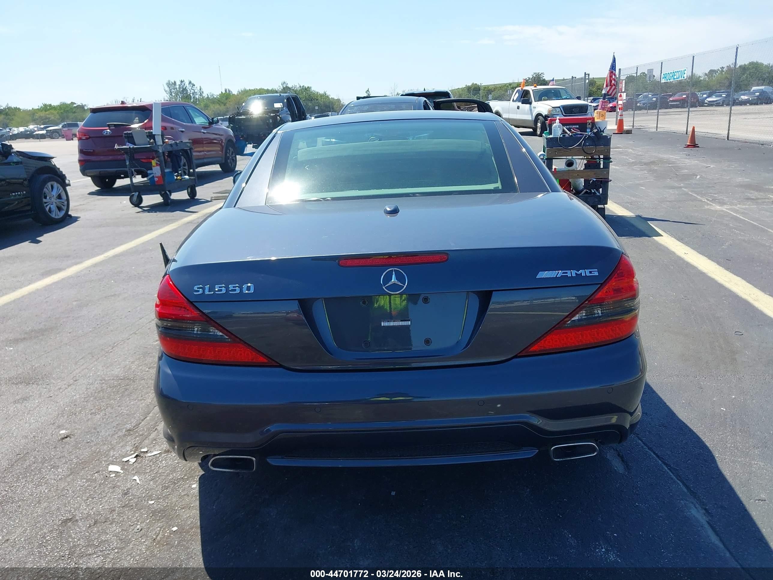 2009 Mercedes-benz Sl 550   Серый vin: WDBSK71F49F155044