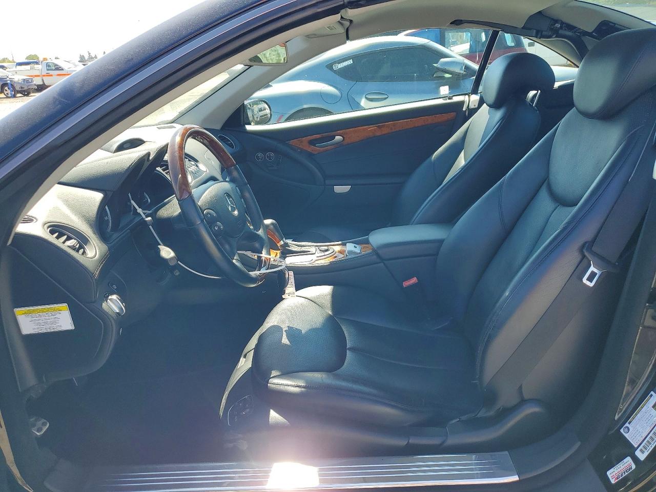 2007 Mercedes-benz Sl 550 Black vin: WDBSK71F57F124172