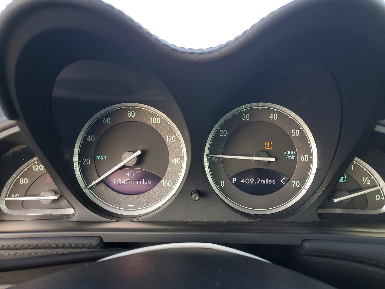 2007 Mercedes Benz Sl 550 Silver vin: WDBSK71F57F124527