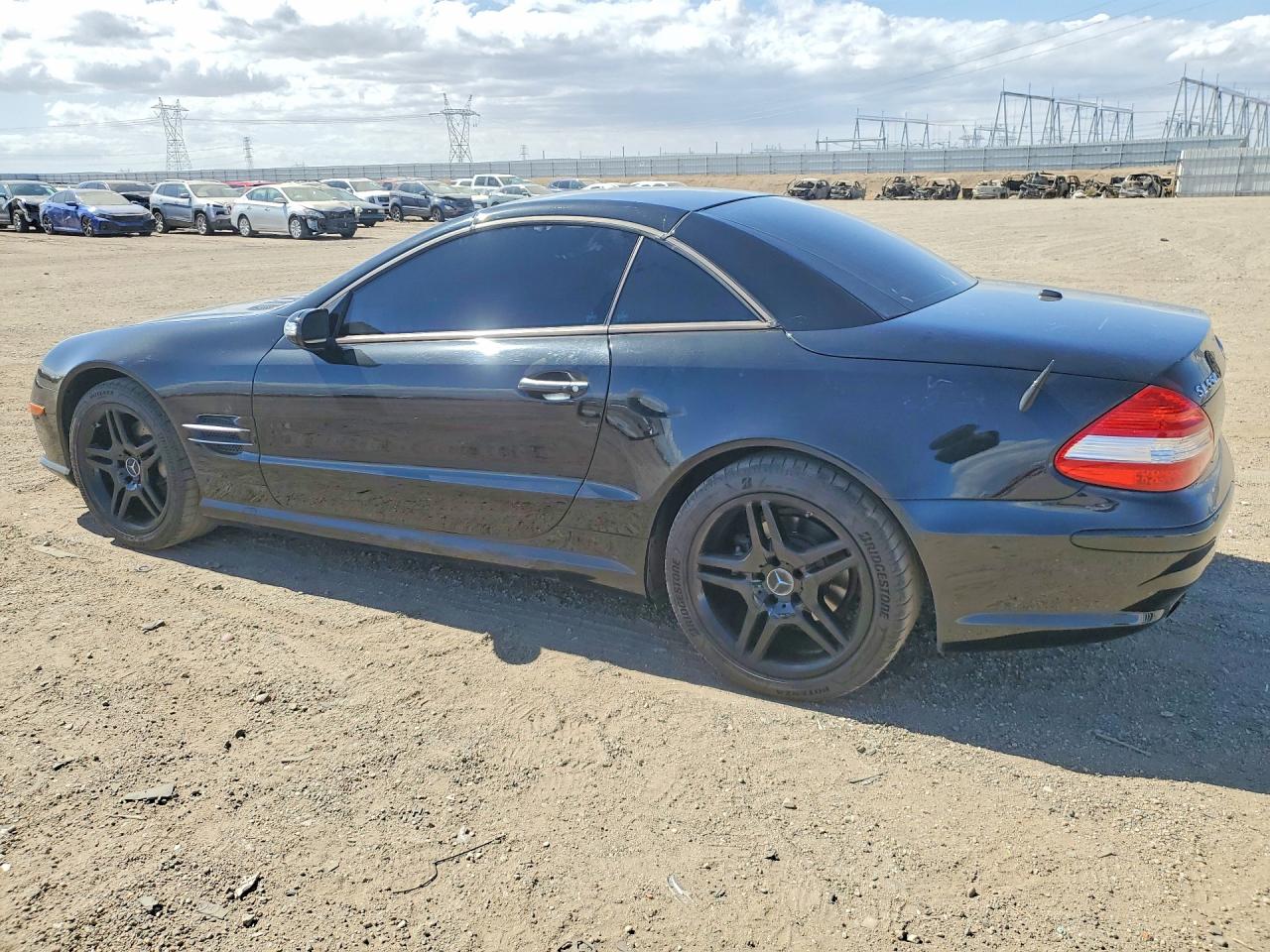 2007 Mercedes-benz Sl 550 Black vin: WDBSK71F57F128822