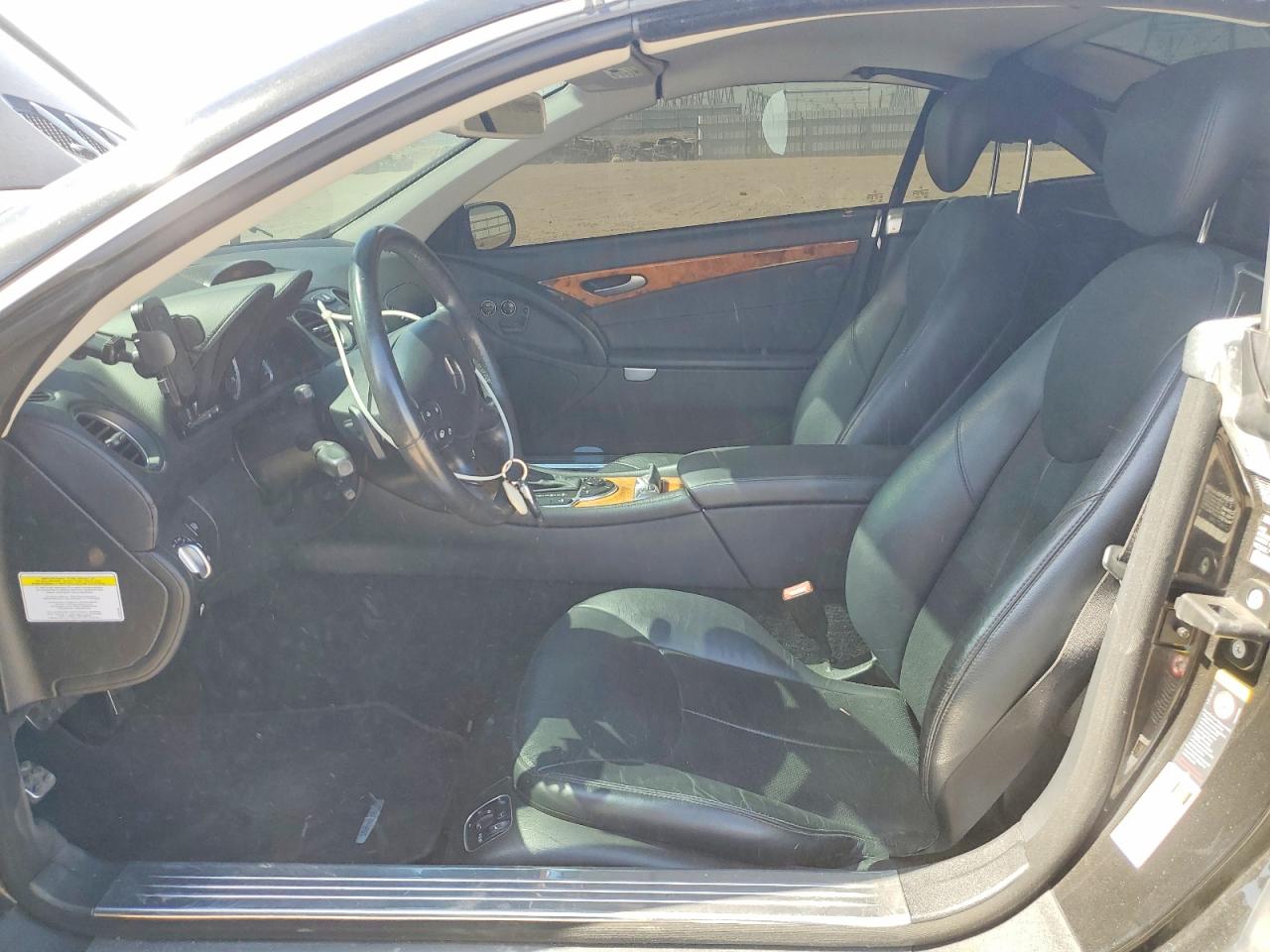 2007 Mercedes-benz Sl 550 Black vin: WDBSK71F57F128822