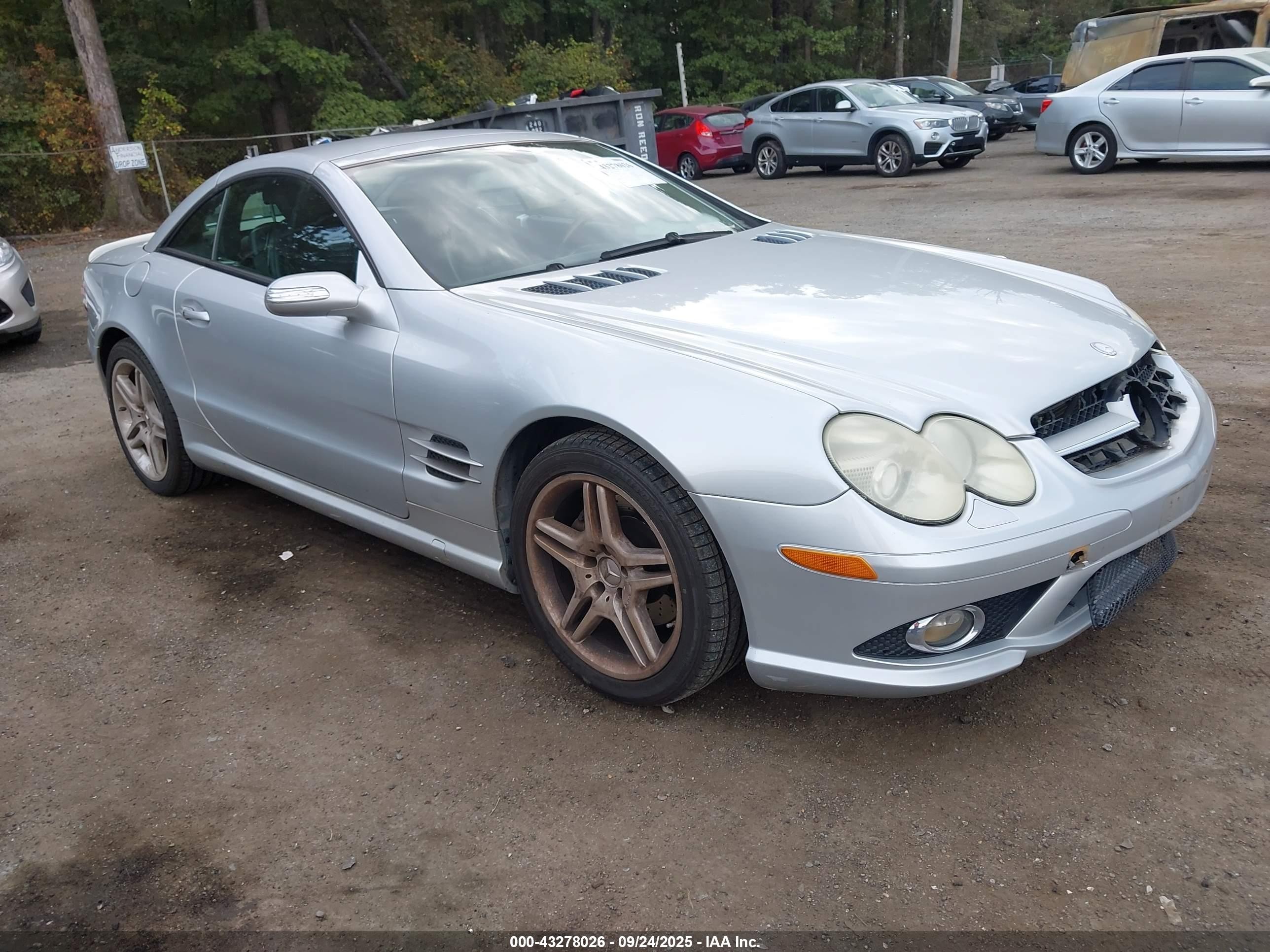2007 Mercedes-benz Sl 550   Серебряный vin: WDBSK71F57F132319