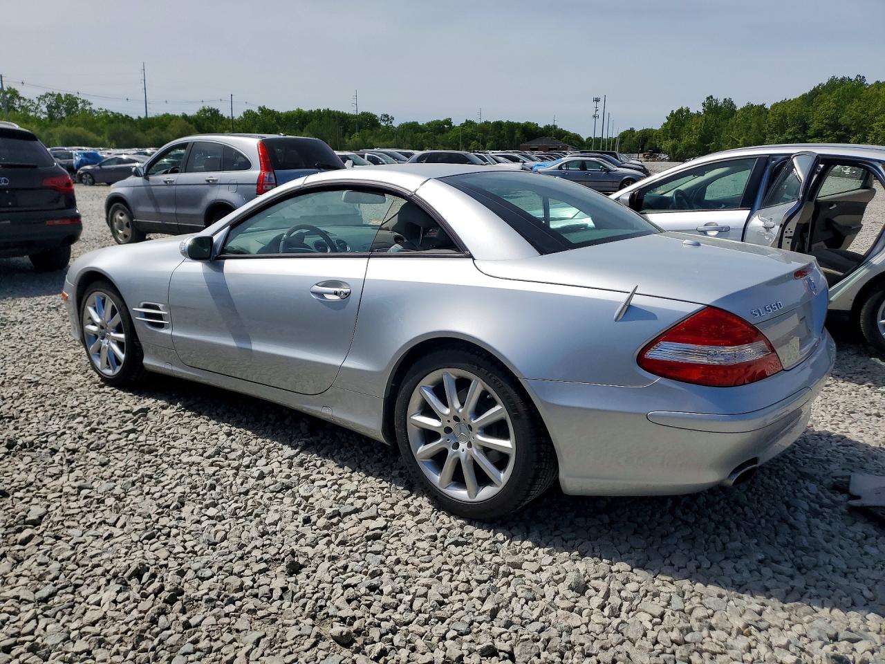 2007 Mercedes-benz Sl 550 Серебряный vin: WDBSK71F57F133826