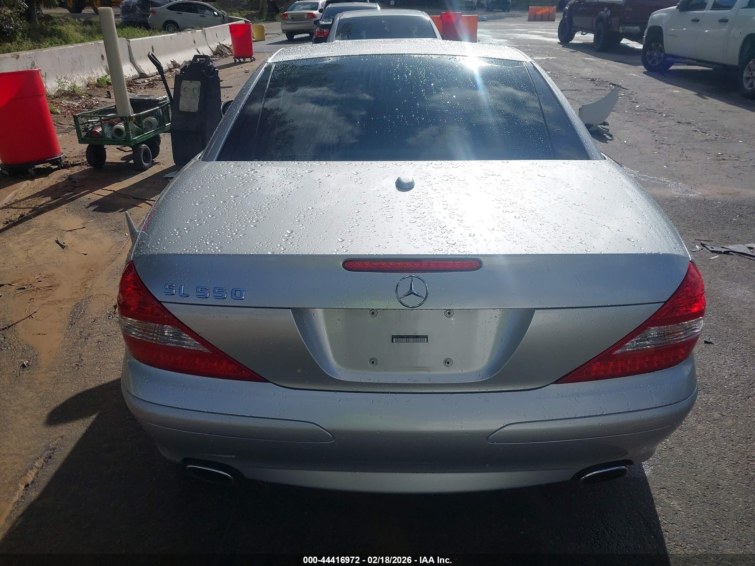 2008 Mercedes-benz Sl 550   Silver vin: WDBSK71F58F136212