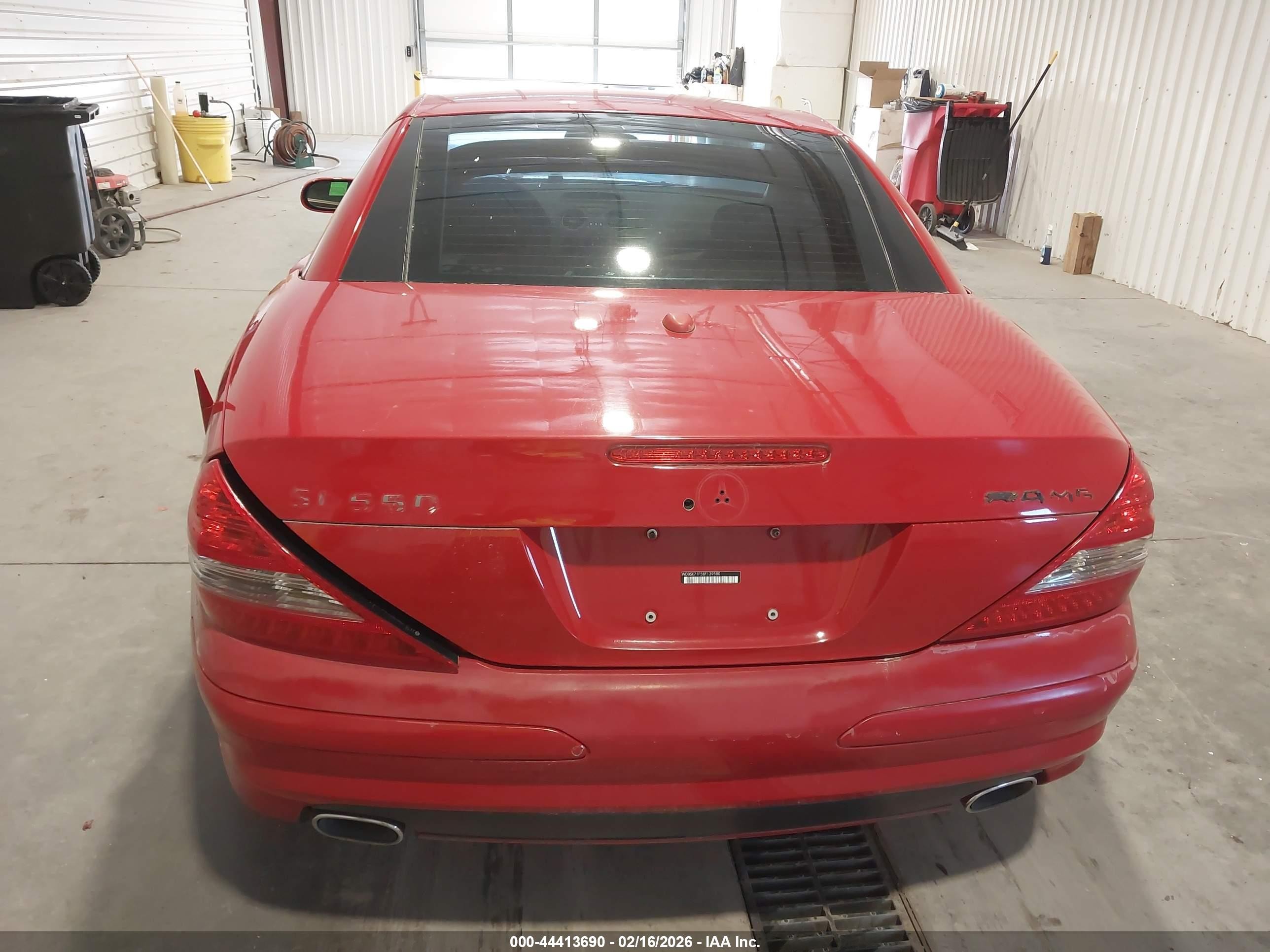 2008 Mercedes-benz Sl 550   Red vin: WDBSK71F58F139580
