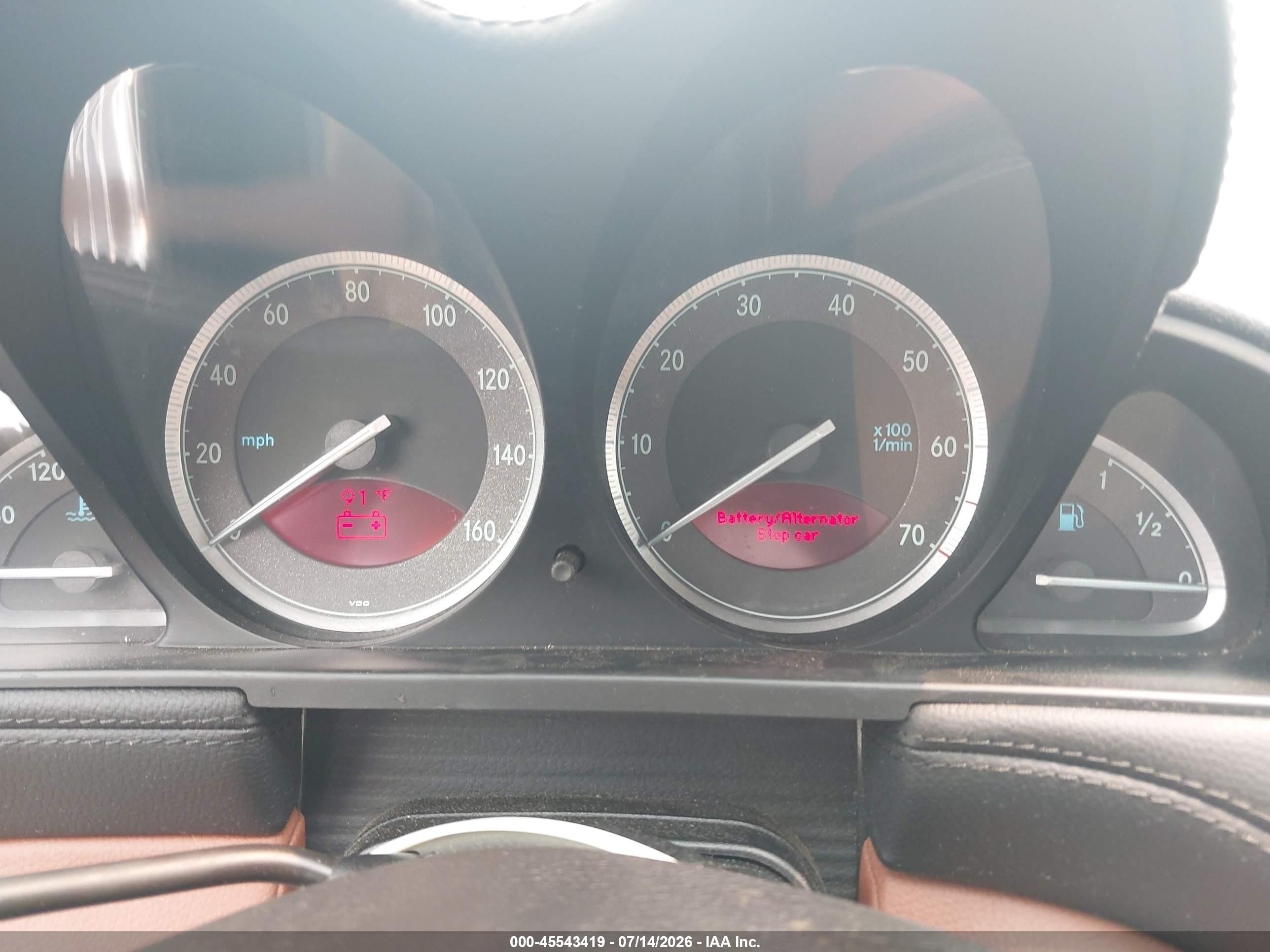 2007 Mercedes-benz Sl 550   Silver vin: WDBSK71F67F118848