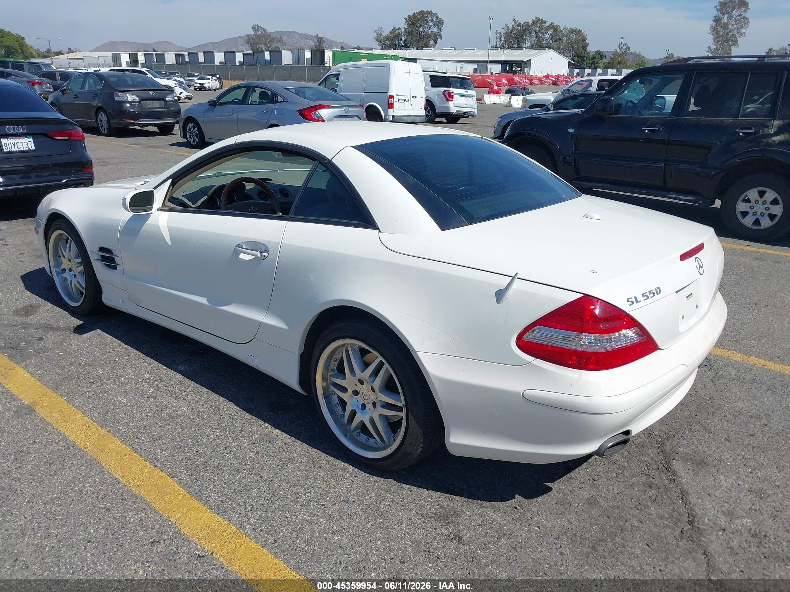 2007 Mercedes-benz Sl 550   Белый vin: WDBSK71F67F121815