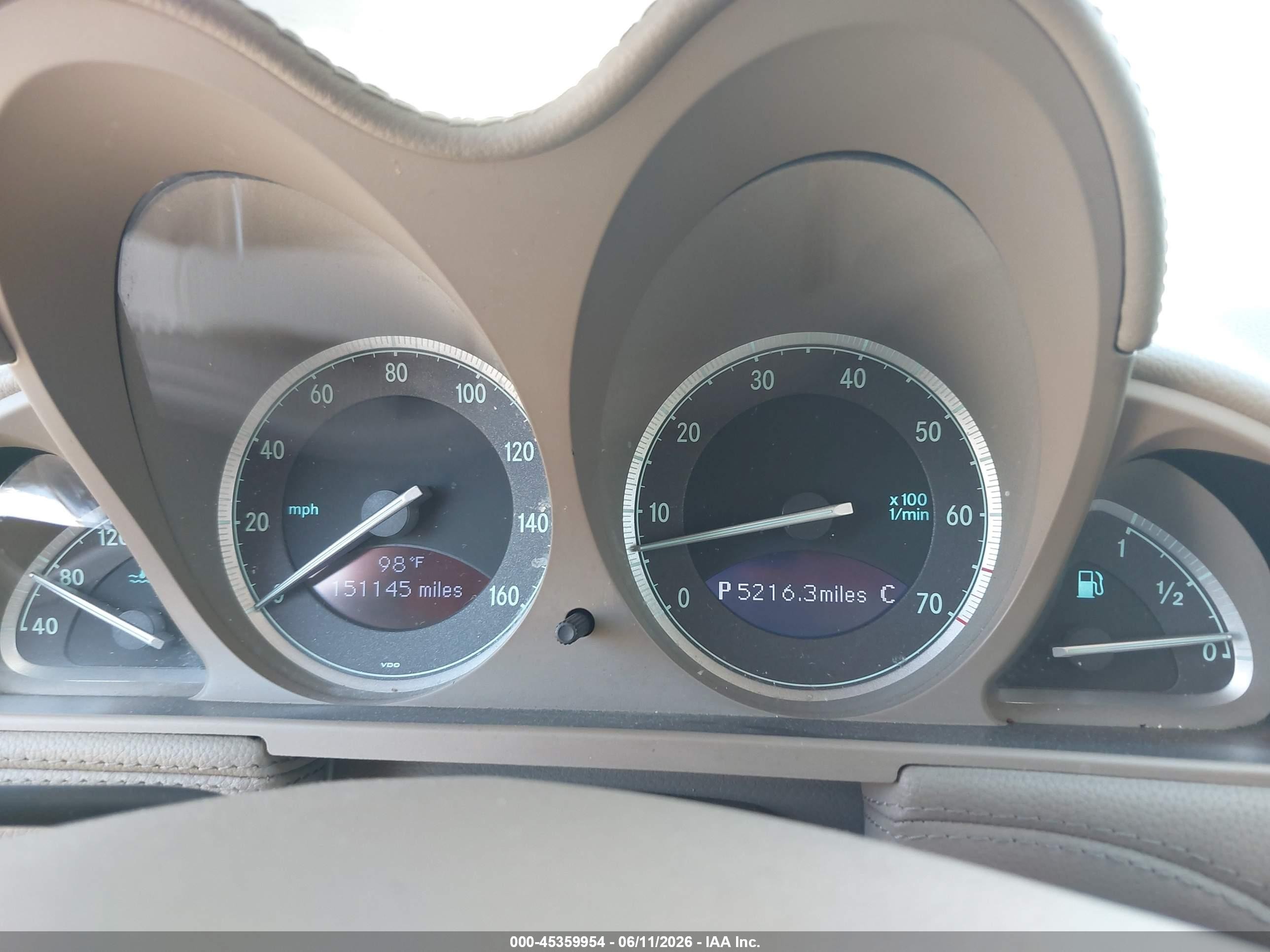 2007 Mercedes-benz Sl 550   Белый vin: WDBSK71F67F121815