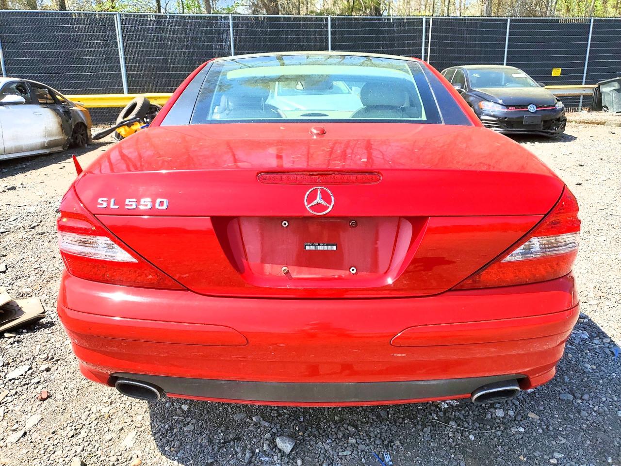 2007 Mercedes-benz Sl 550 Red vin: WDBSK71F67F122429