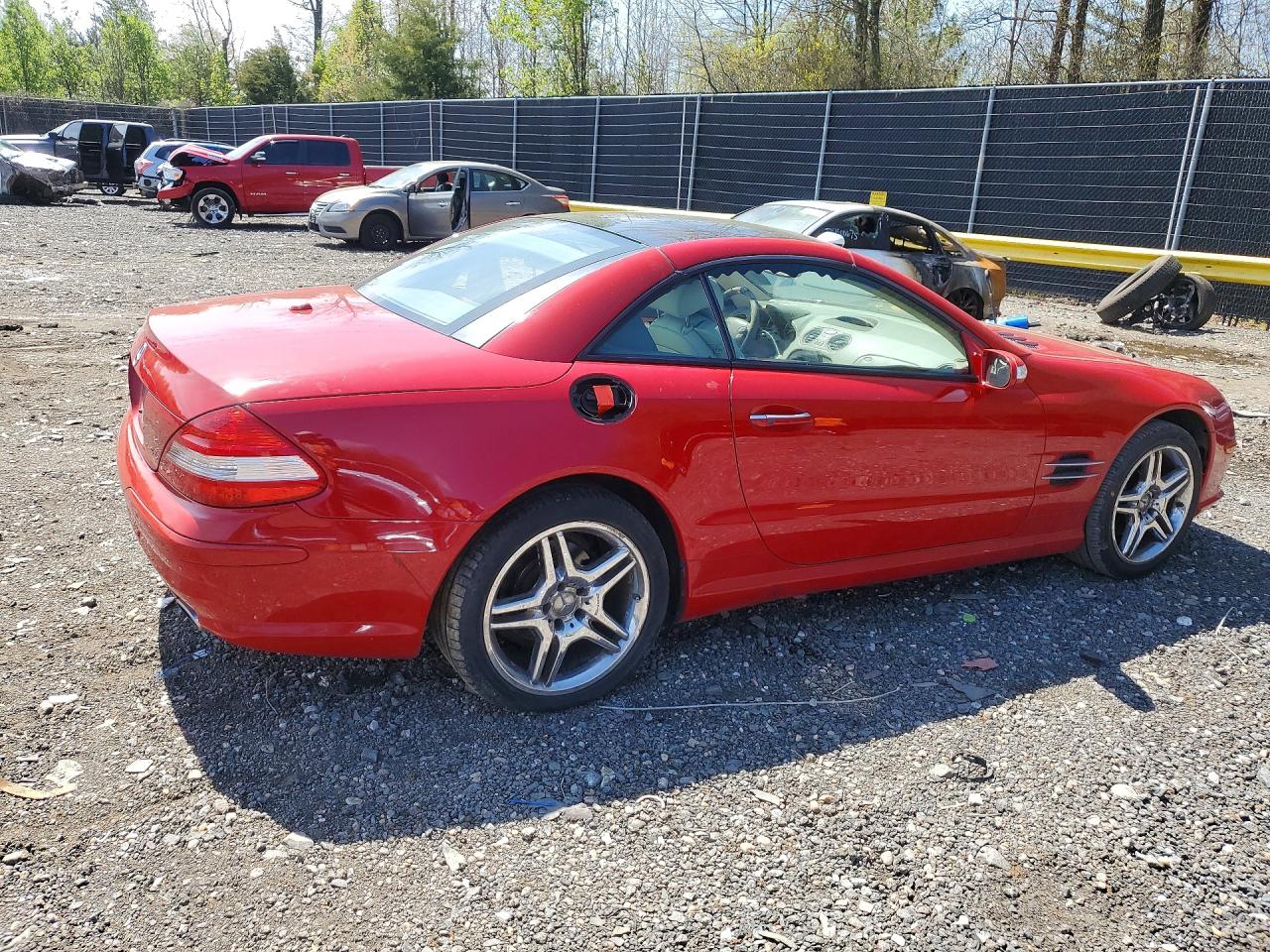 2007 Mercedes-benz Sl 550 Red vin: WDBSK71F67F122429
