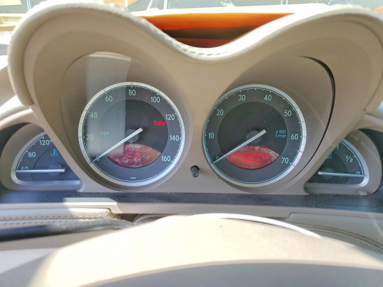 2007 Mercedes-benz Sl 550 Red vin: WDBSK71F67F122429
