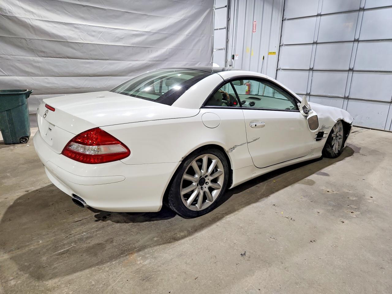 2007 Mercedes-benz Sl 550 Белый vin: WDBSK71F67F126528