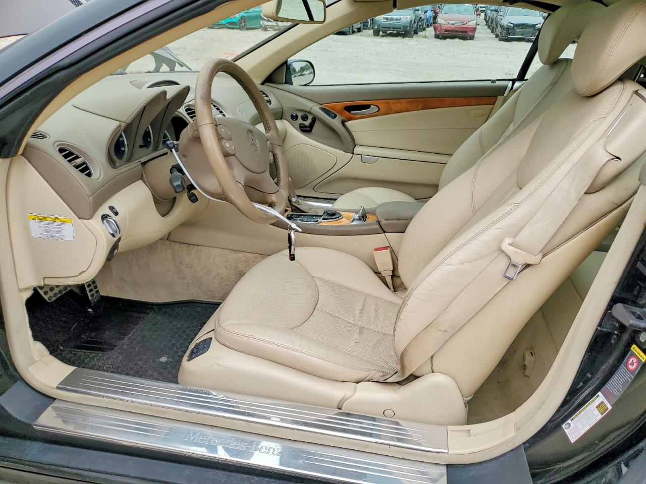 2007 Merz Sl 550 Black vin: WDBSK71F67F127419