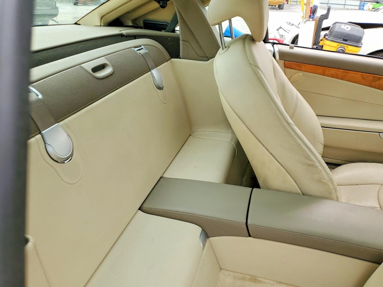 2007 Merz Sl 550 Black vin: WDBSK71F67F127419