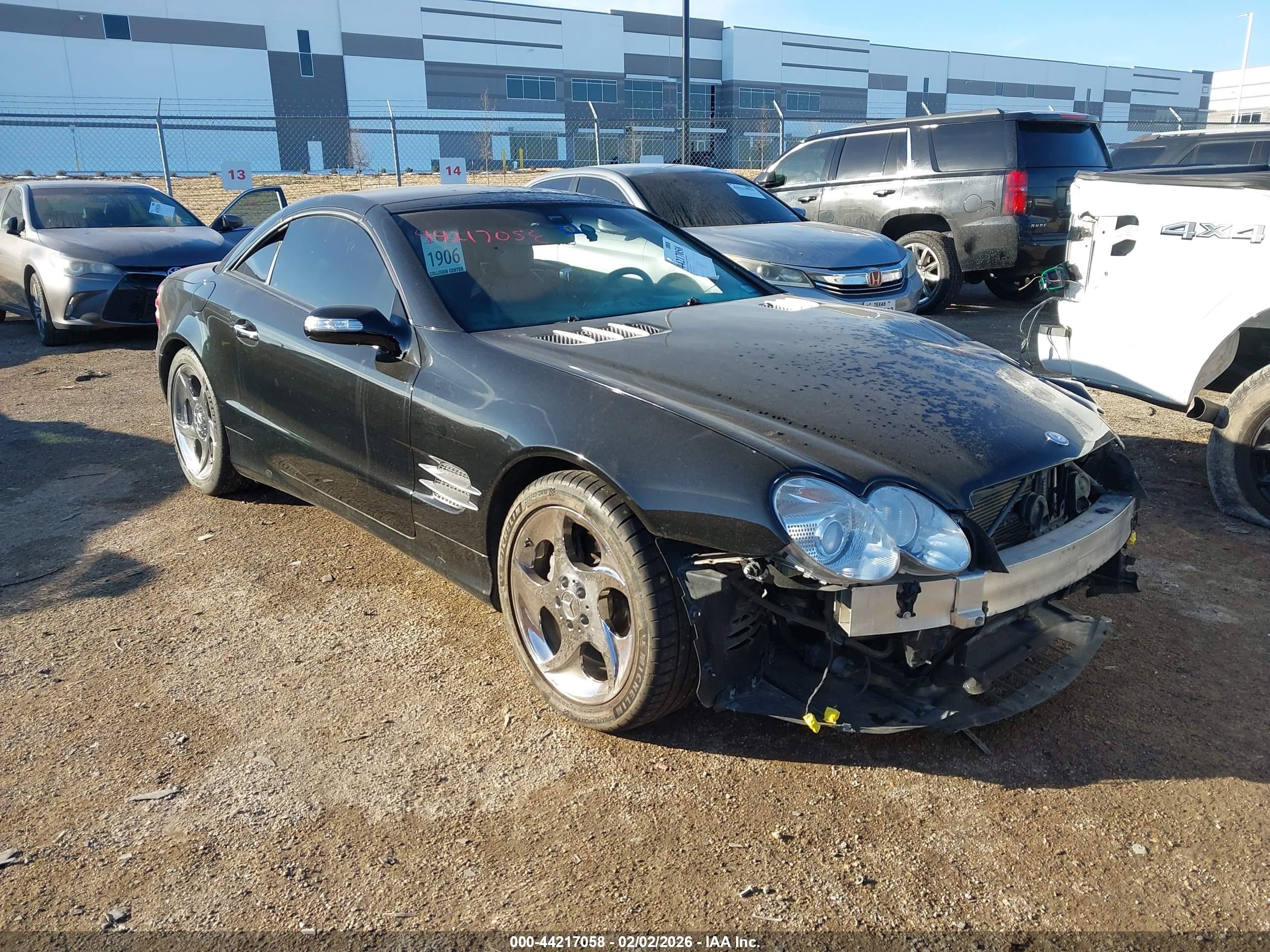 2007 Mercedes-benz Sl 550   Black vin: WDBSK71F67F128859