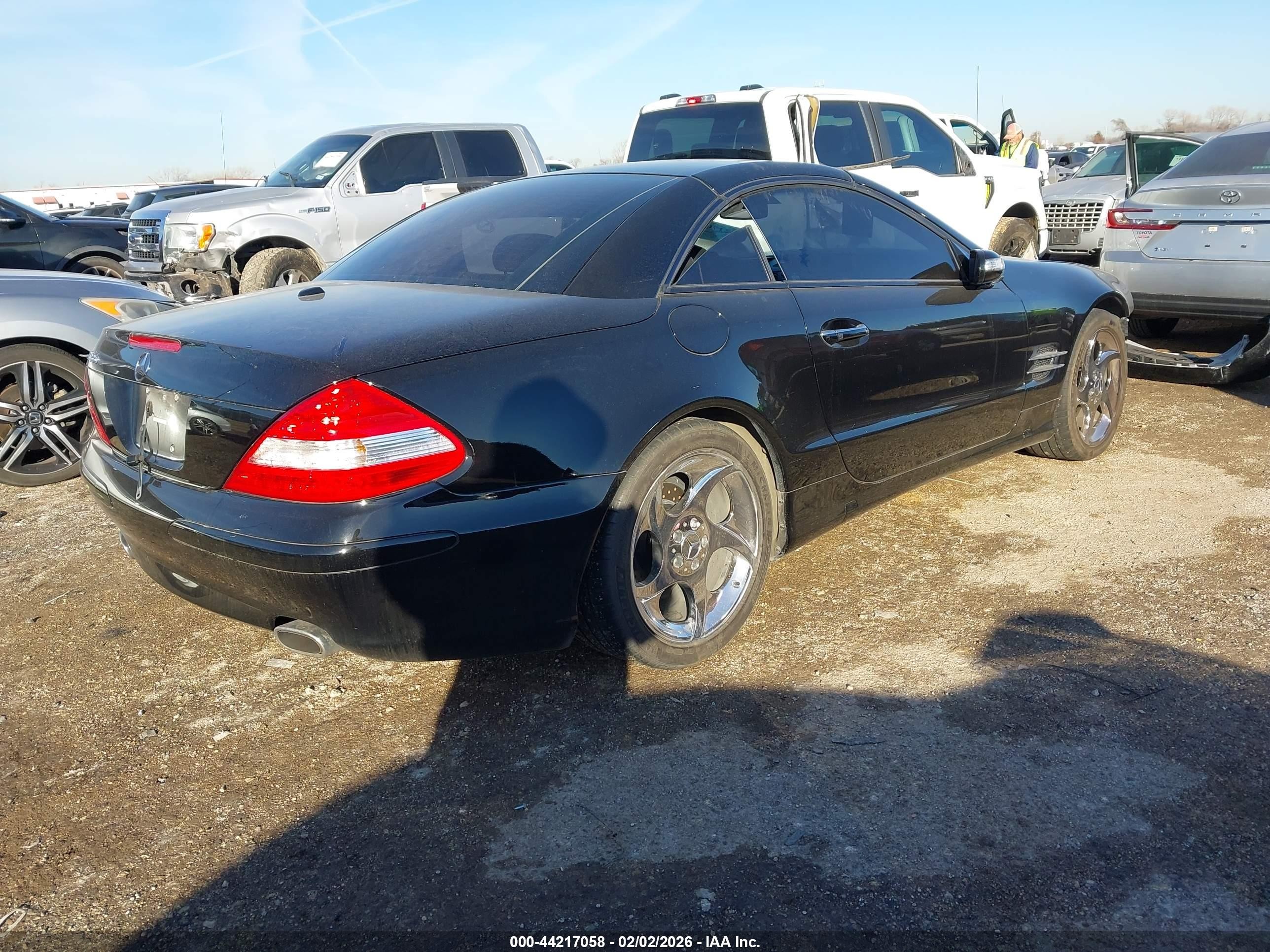 2007 Mercedes-benz Sl 550   Черный vin: WDBSK71F67F128859