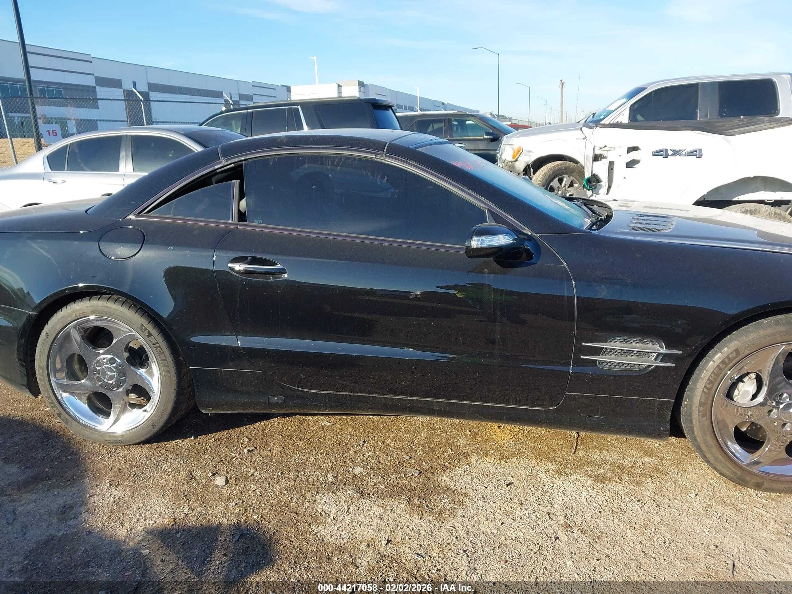 2007 Mercedes-benz Sl 550   Черный vin: WDBSK71F67F128859