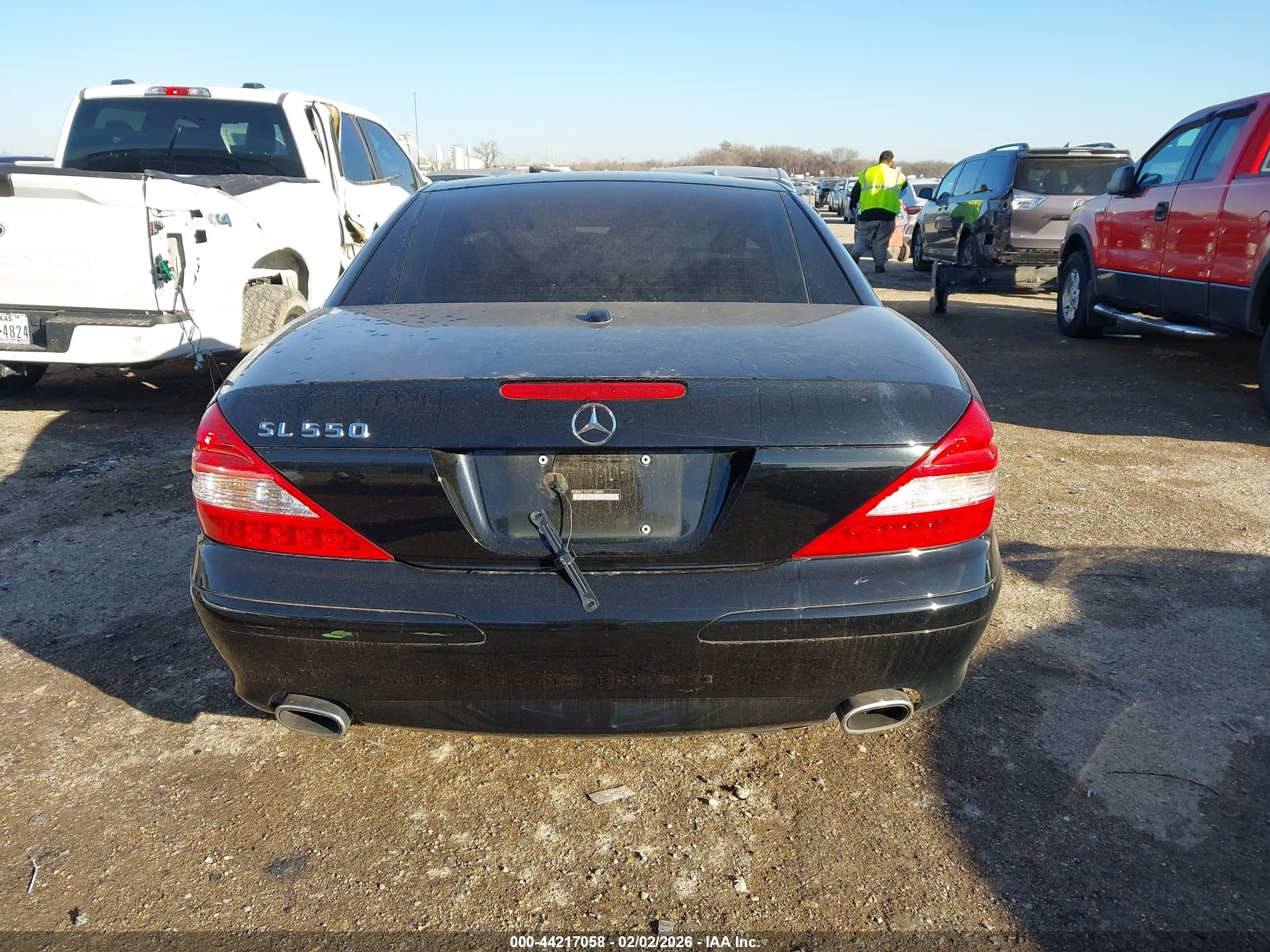 2007 Mercedes-benz Sl 550   Черный vin: WDBSK71F67F128859