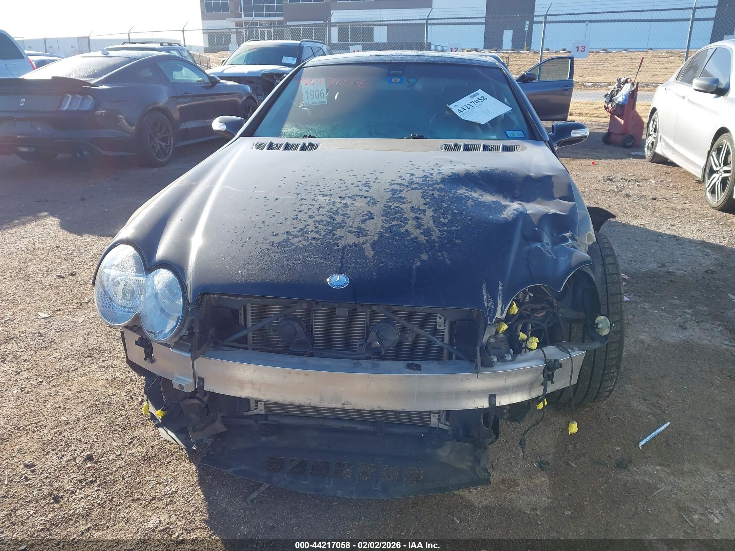 2007 Mercedes-benz Sl 550   Черный vin: WDBSK71F67F128859