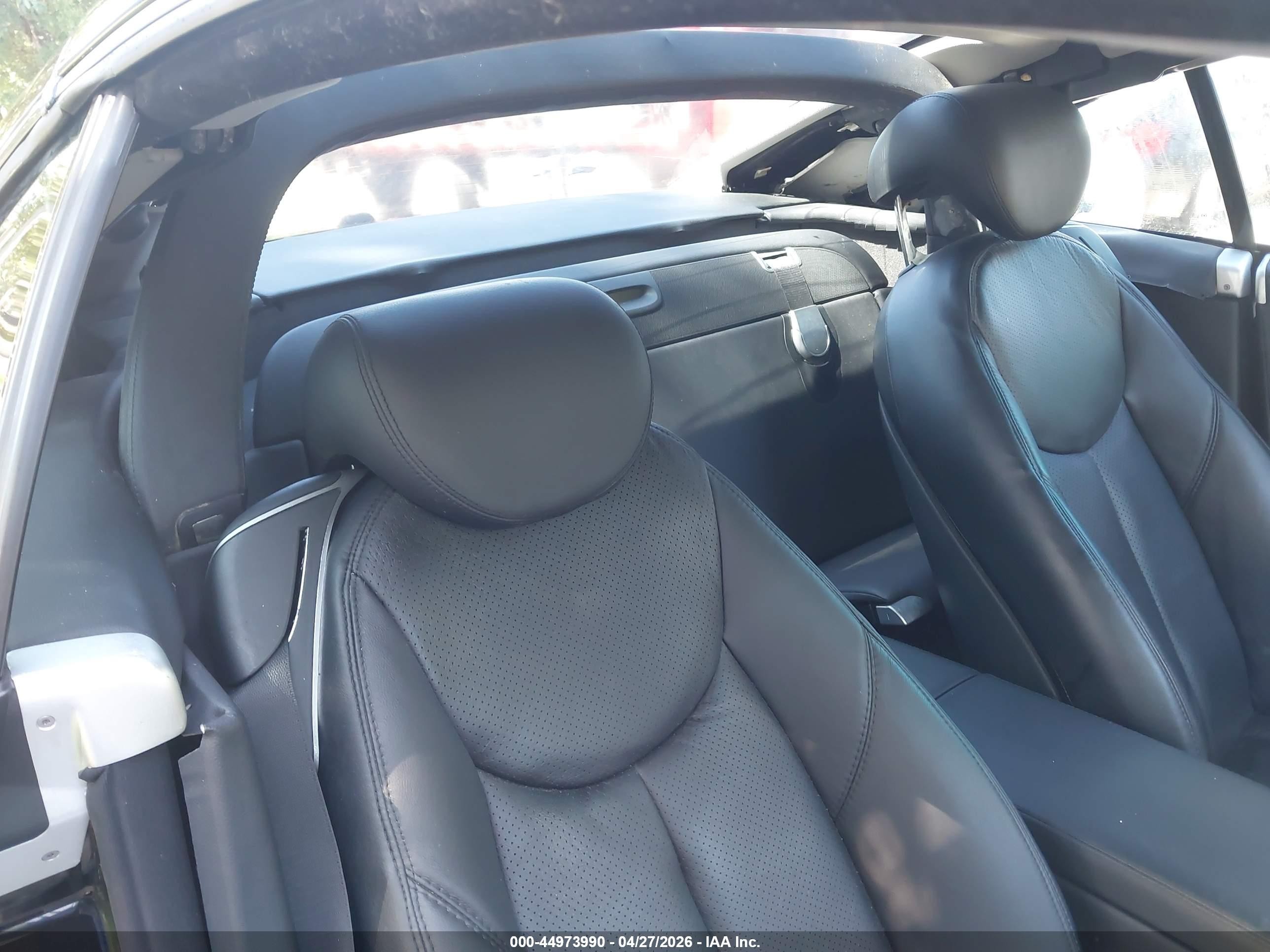 2008 Mercedes-benz Sl 550   Black vin: WDBSK71F68F140690