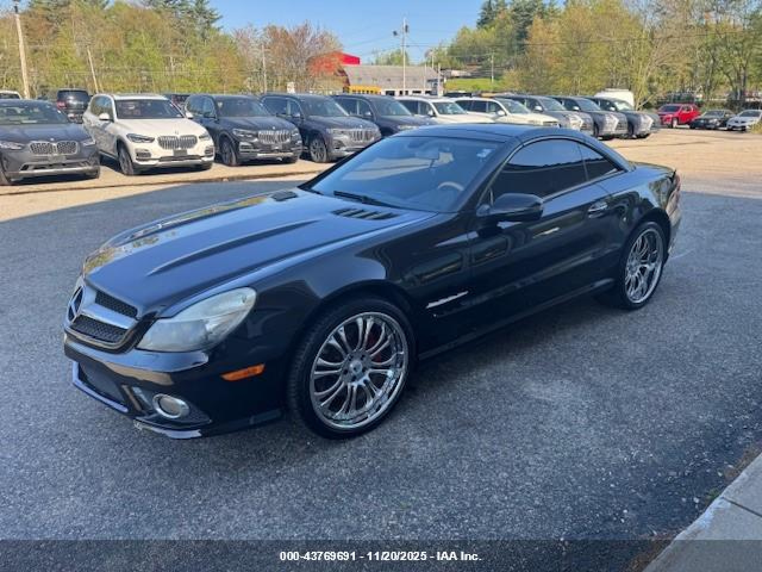 2009 Mercedes-benz Sl 550   Black vin: WDBSK71F69F148290