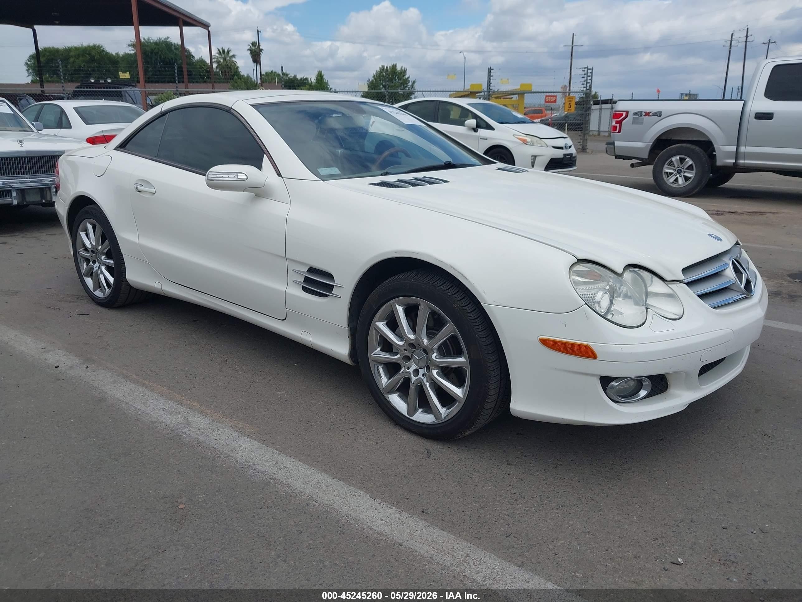 2007 Mercedes-benz Sl 550 Белый vin: WDBSK71F77F119197