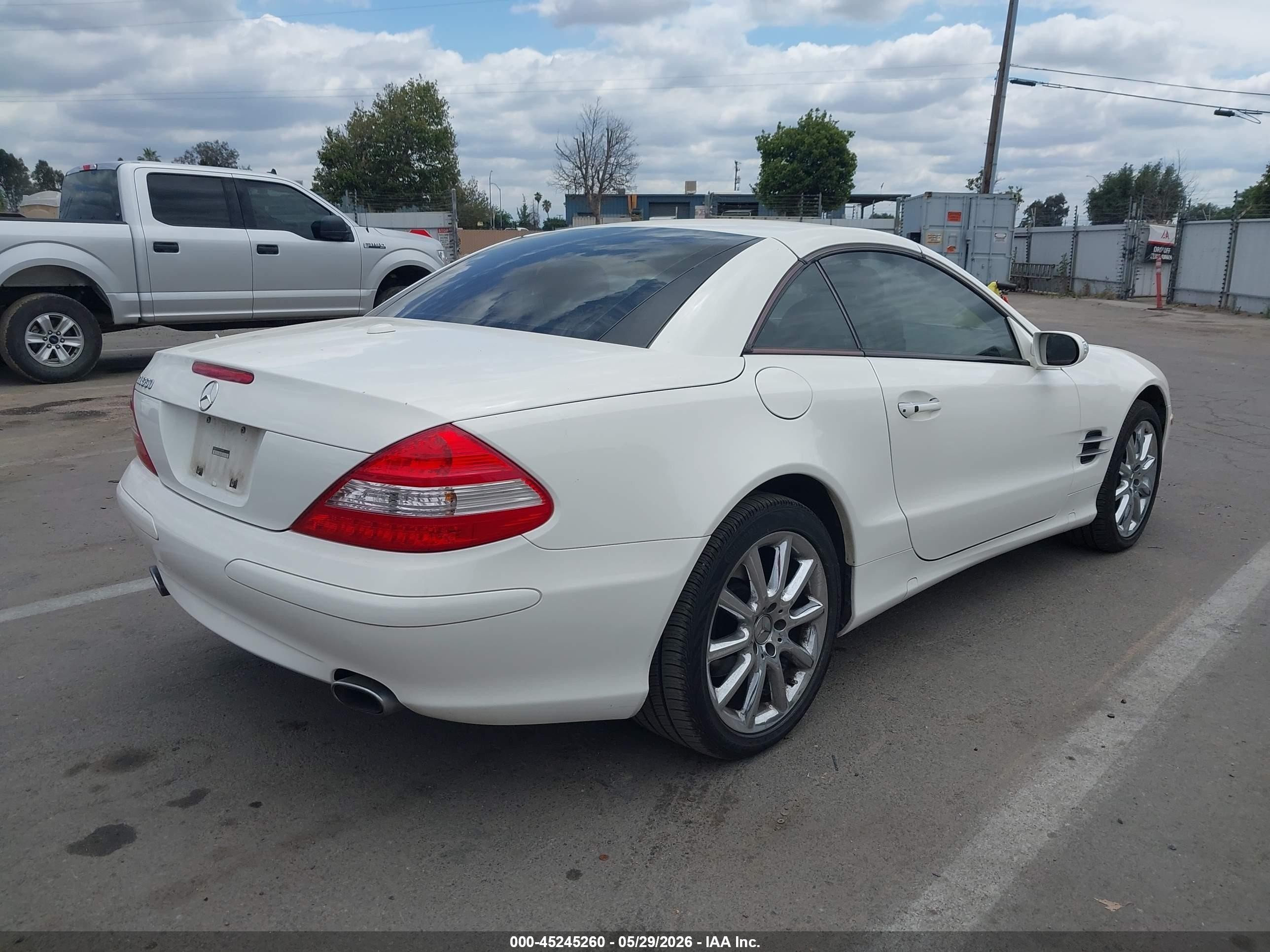 2007 Mercedes-benz Sl 550 Белый vin: WDBSK71F77F119197