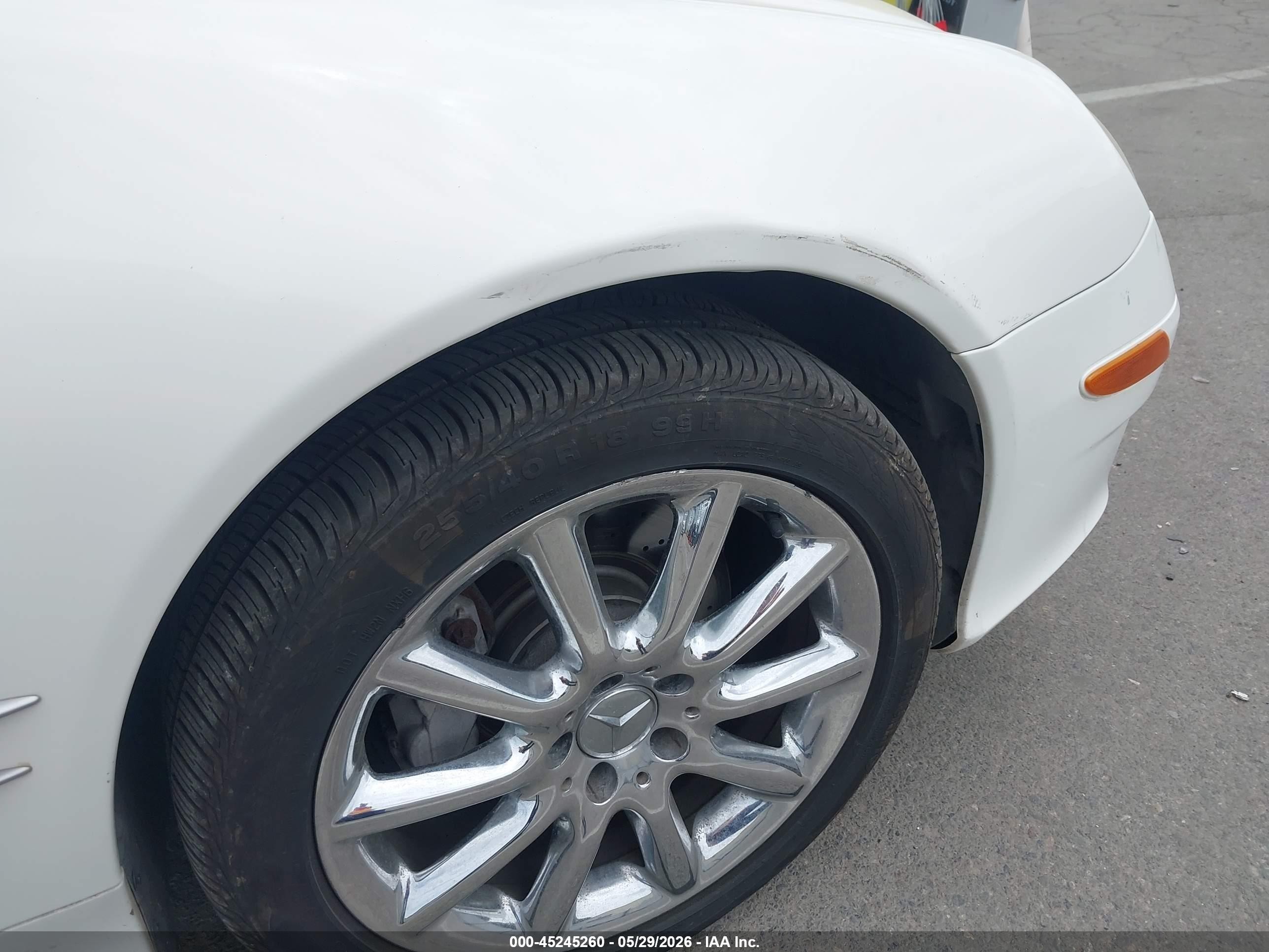 2007 Mercedes-benz Sl 550 Белый vin: WDBSK71F77F119197