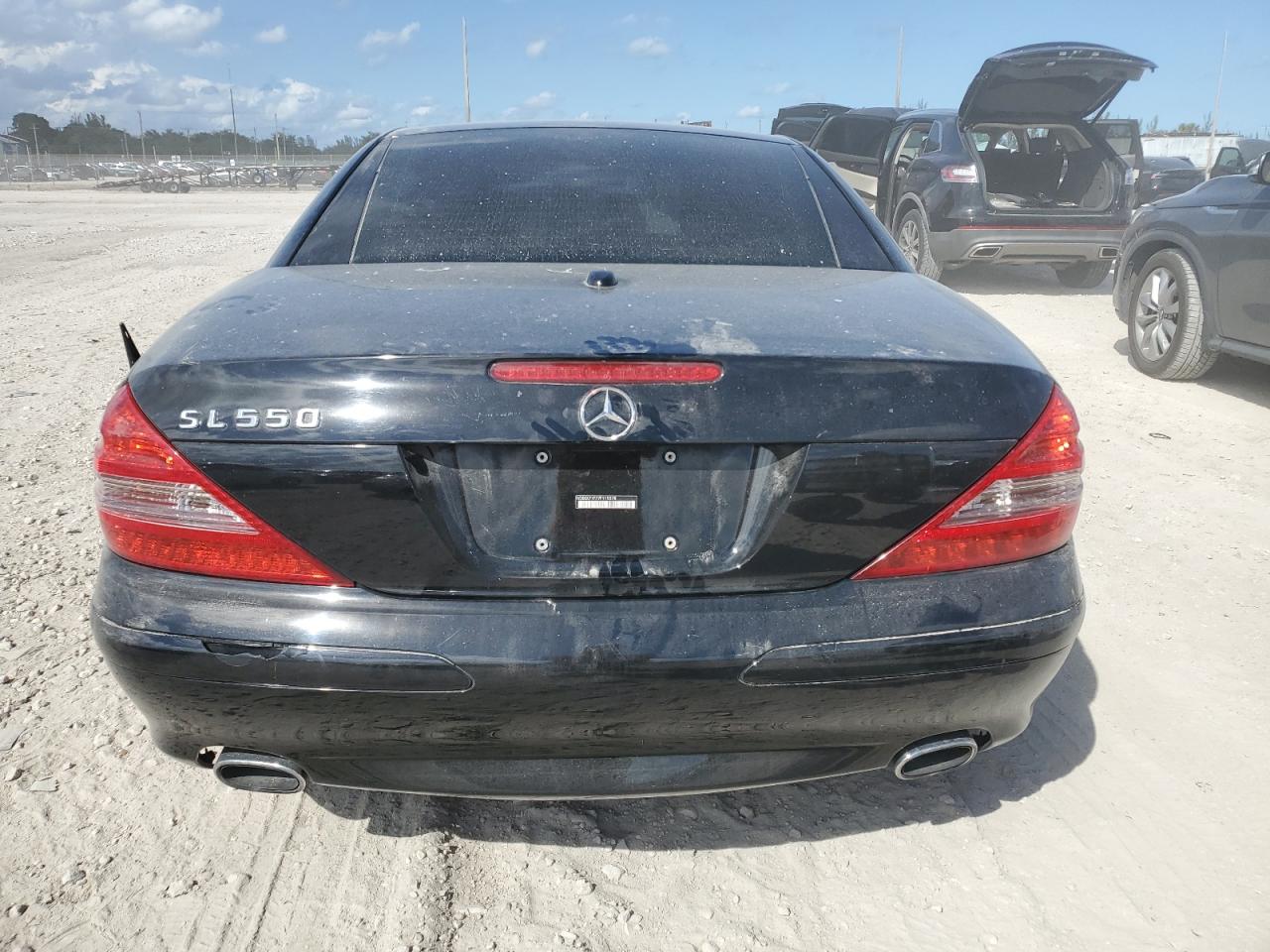 2007 Mercedes-benz Sl 550 Black vin: WDBSK71F77F119278