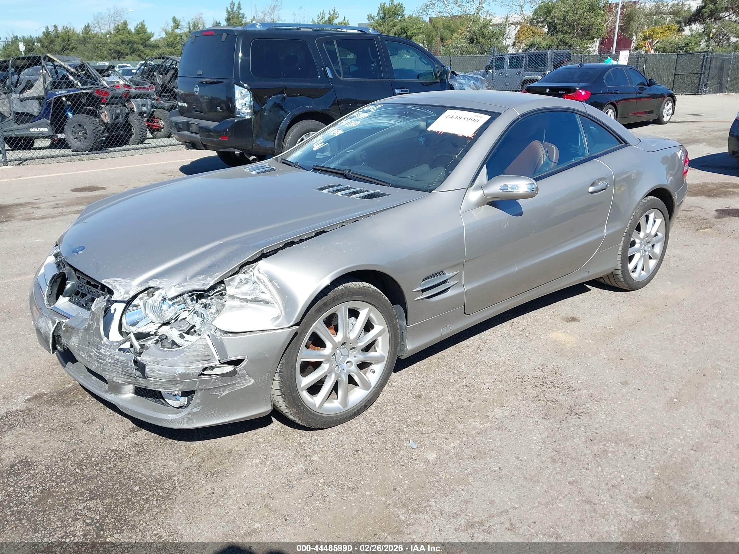 2007 Mercedes-benz Sl 550   Gray vin: WDBSK71F77F120138