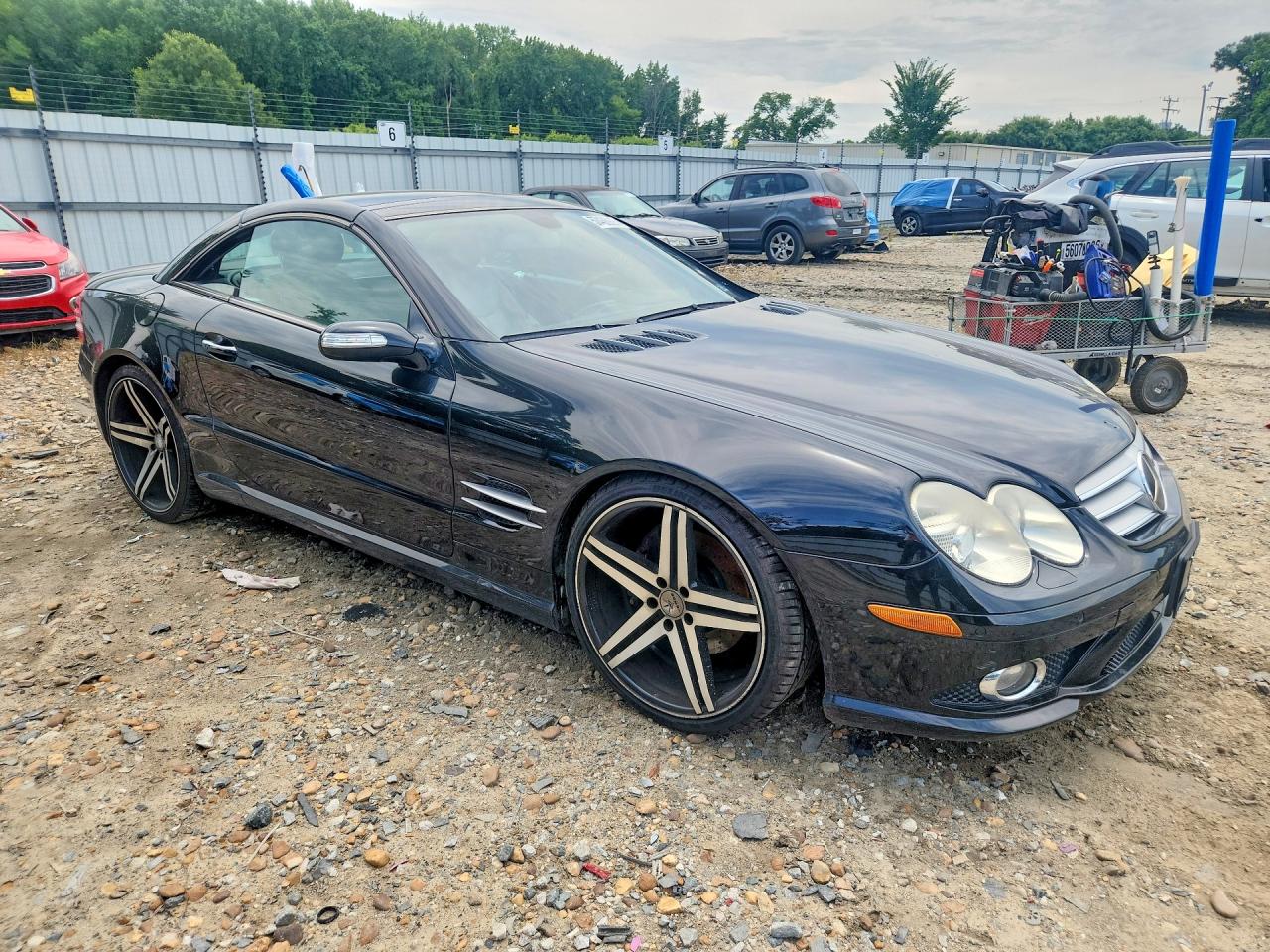 2007 Mercedes-benz Sl 550 Black vin: WDBSK71F77F120415