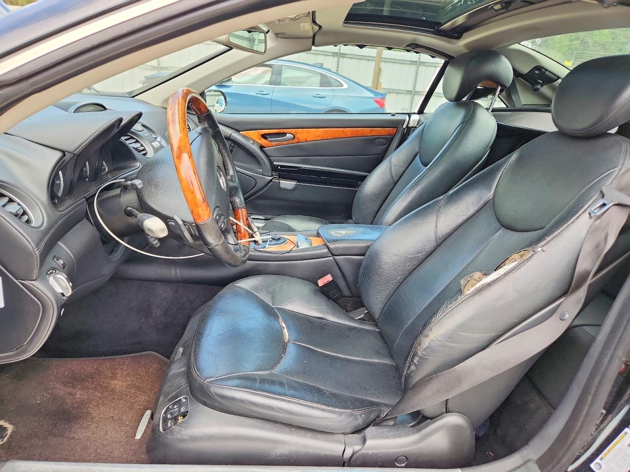 2007 Mercedes-benz Sl 550 Black vin: WDBSK71F77F120415