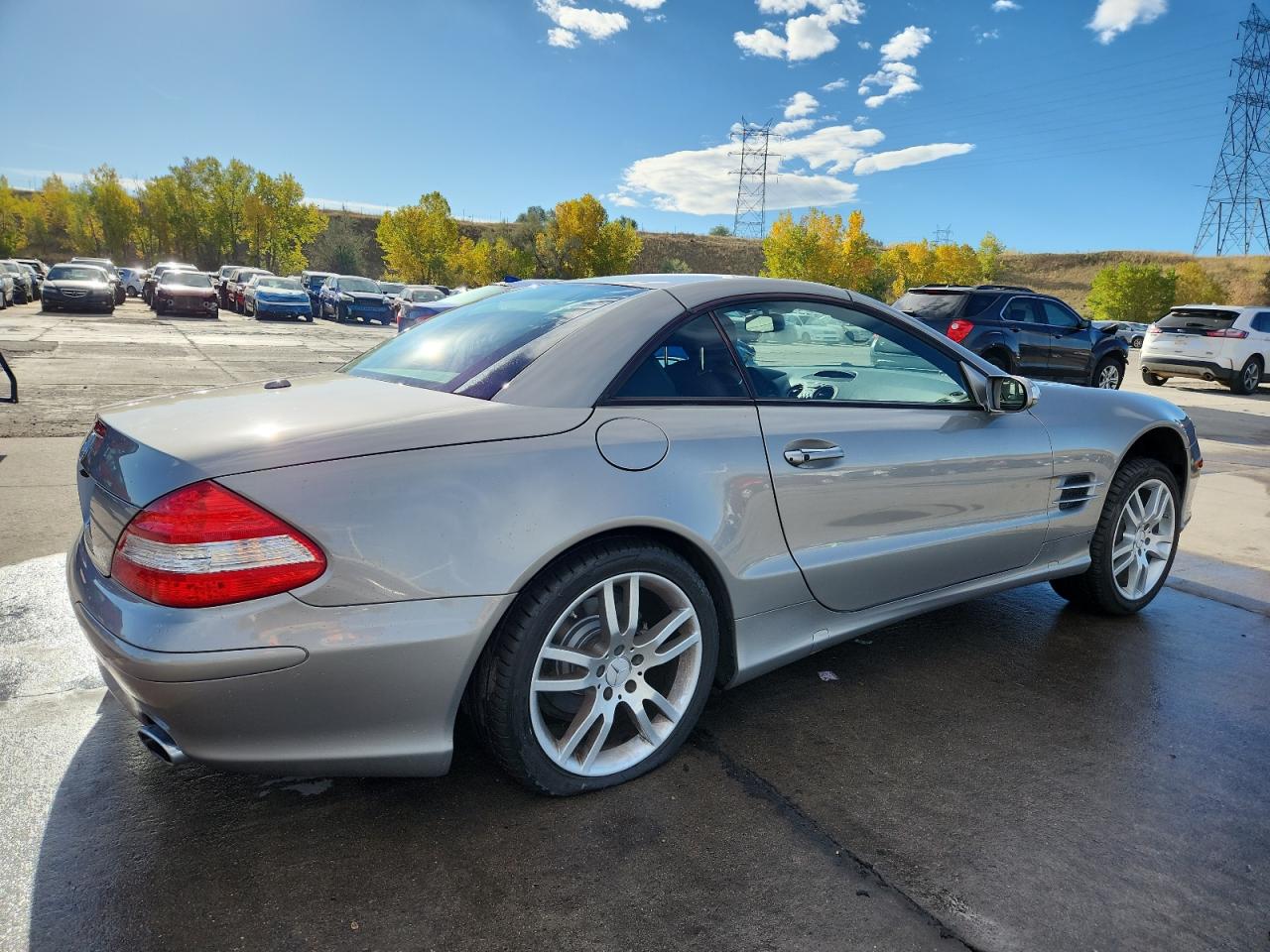 2007 Mercedes-benz Sl 550 Beige vin: WDBSK71F77F120687