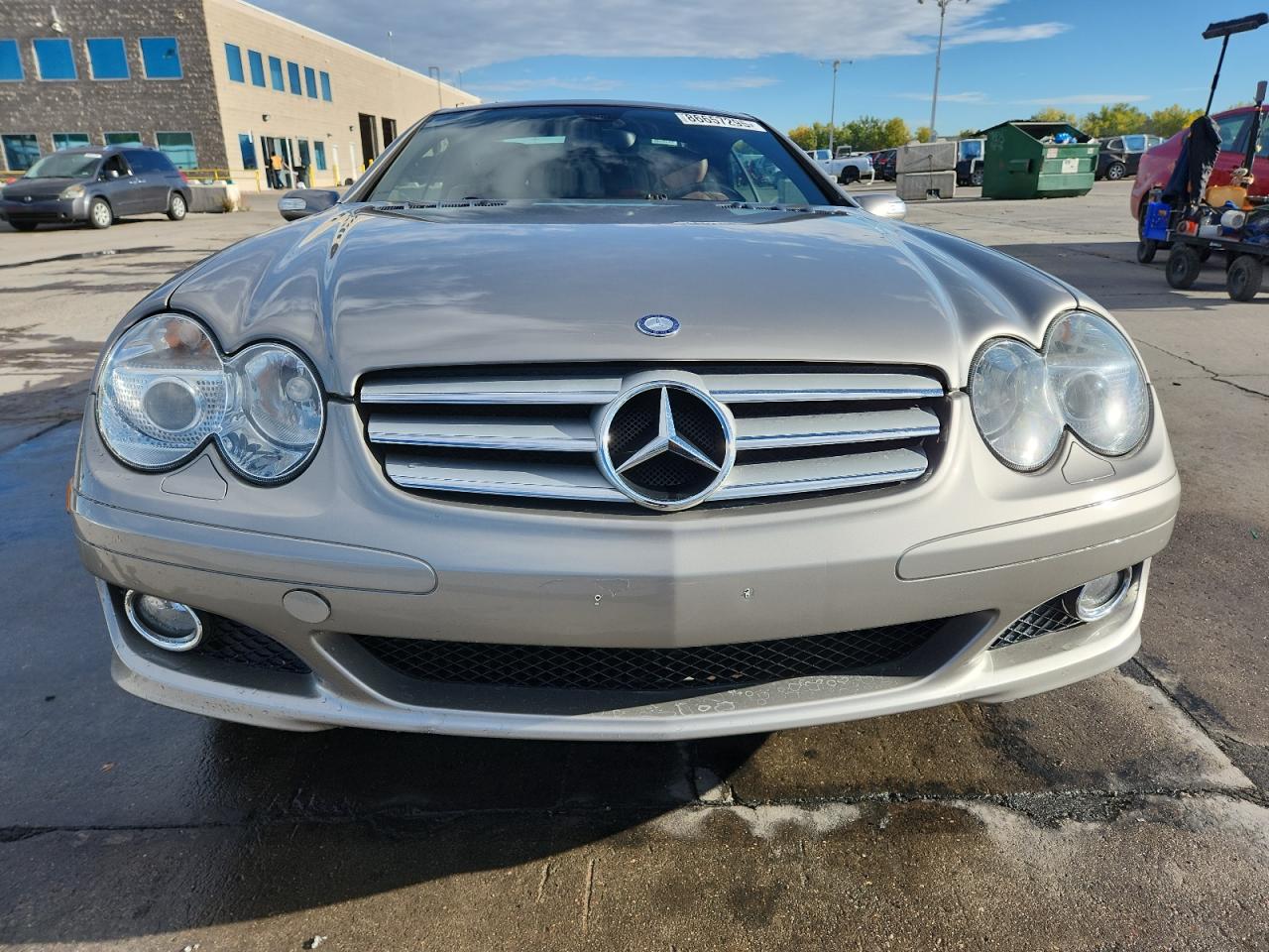 2007 Mercedes-benz Sl 550 Beige vin: WDBSK71F77F120687