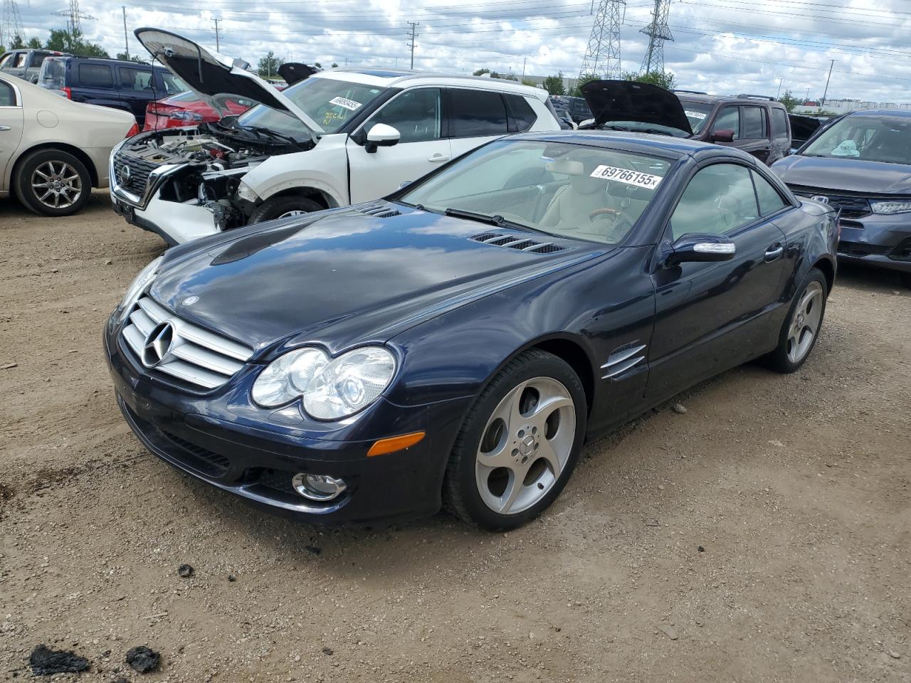 2007 Mercedes-benz Sl 550 Blue vin: WDBSK71F77F120916