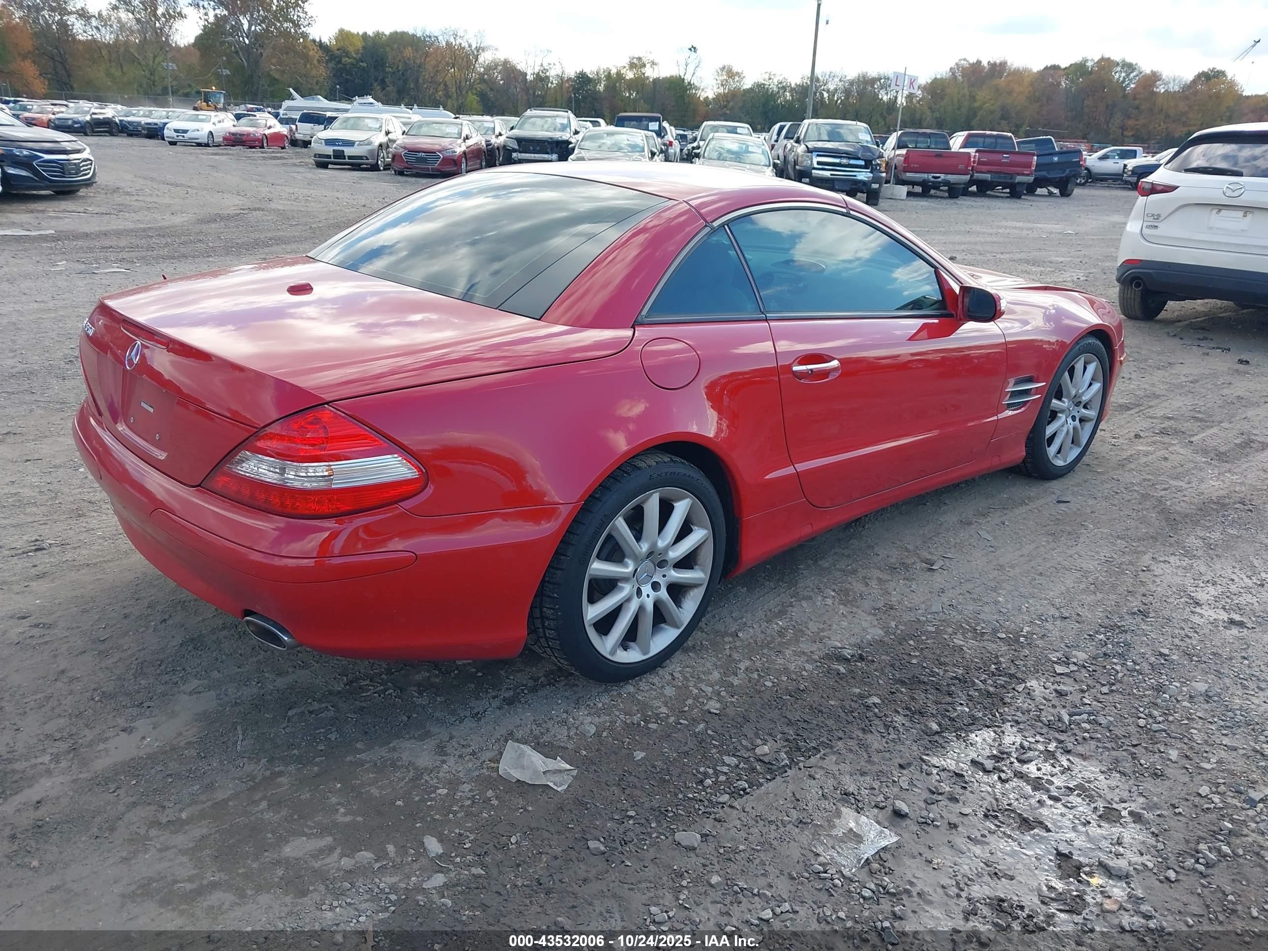 2007 Mercedes-benz Sl 550   Red vin: WDBSK71F77F133892