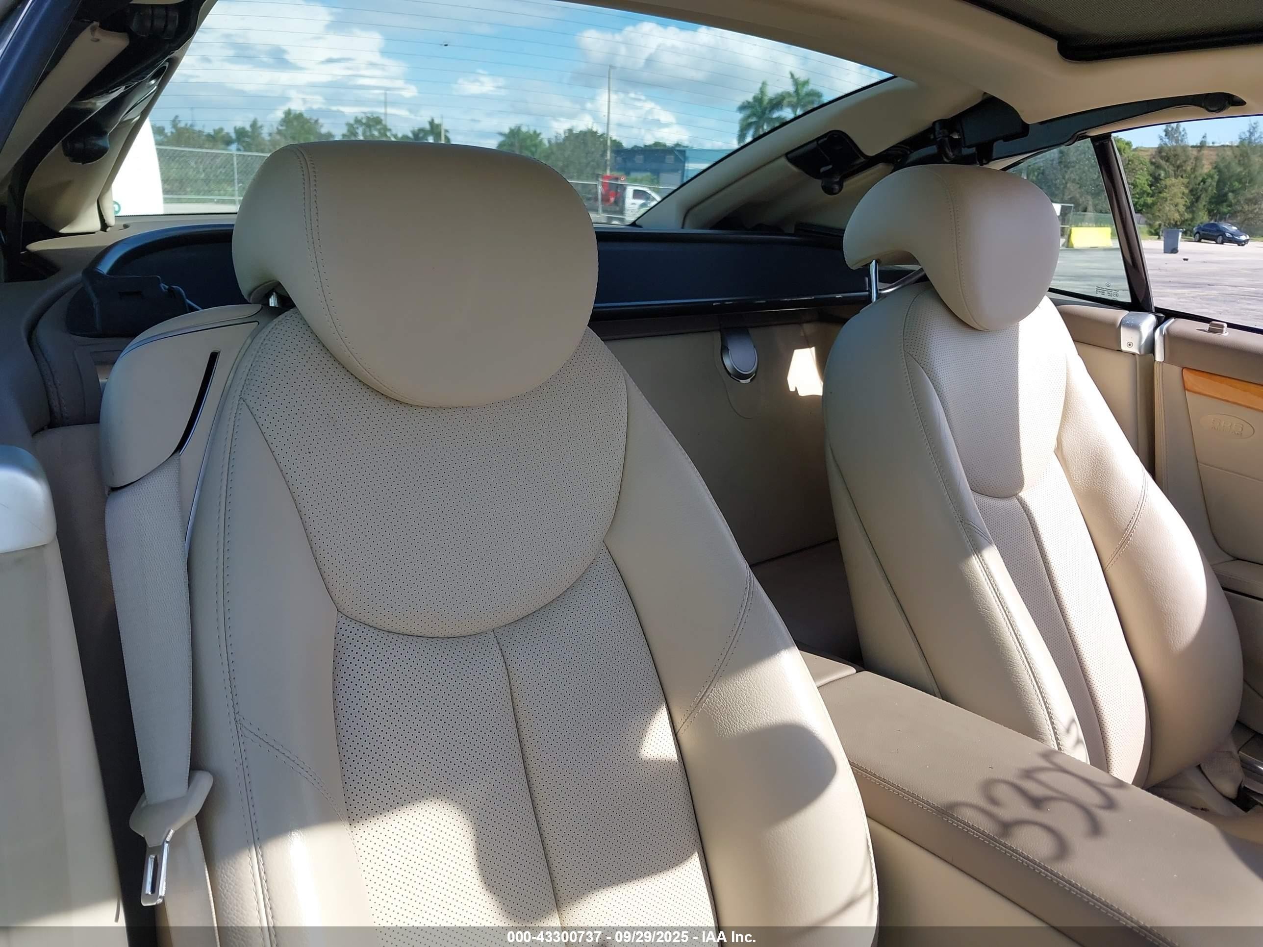 2007 Mercedes-benz Sl 550   Белый vin: WDBSK71F77F134525