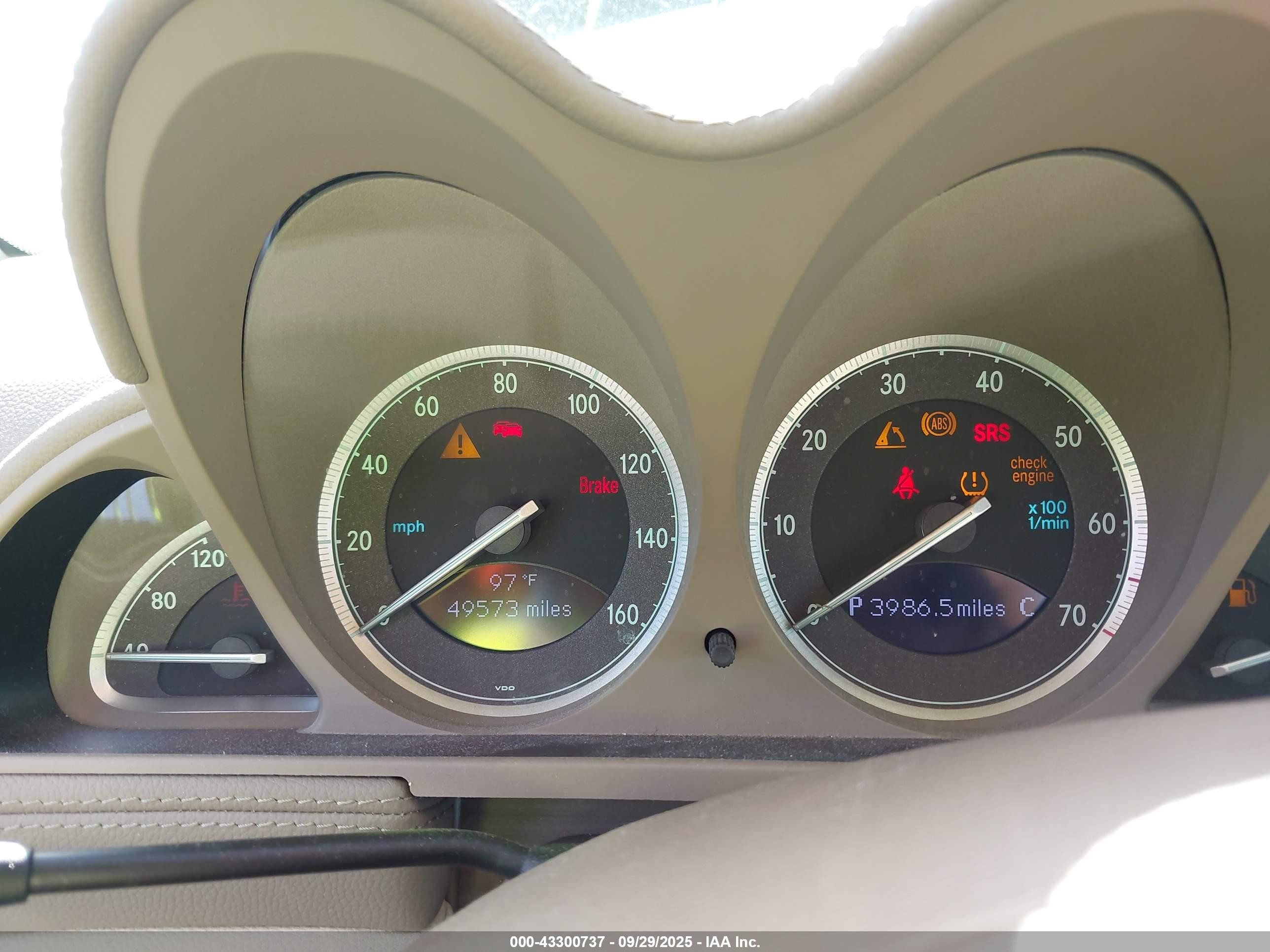 2007 Mercedes-benz Sl 550   Белый vin: WDBSK71F77F134525