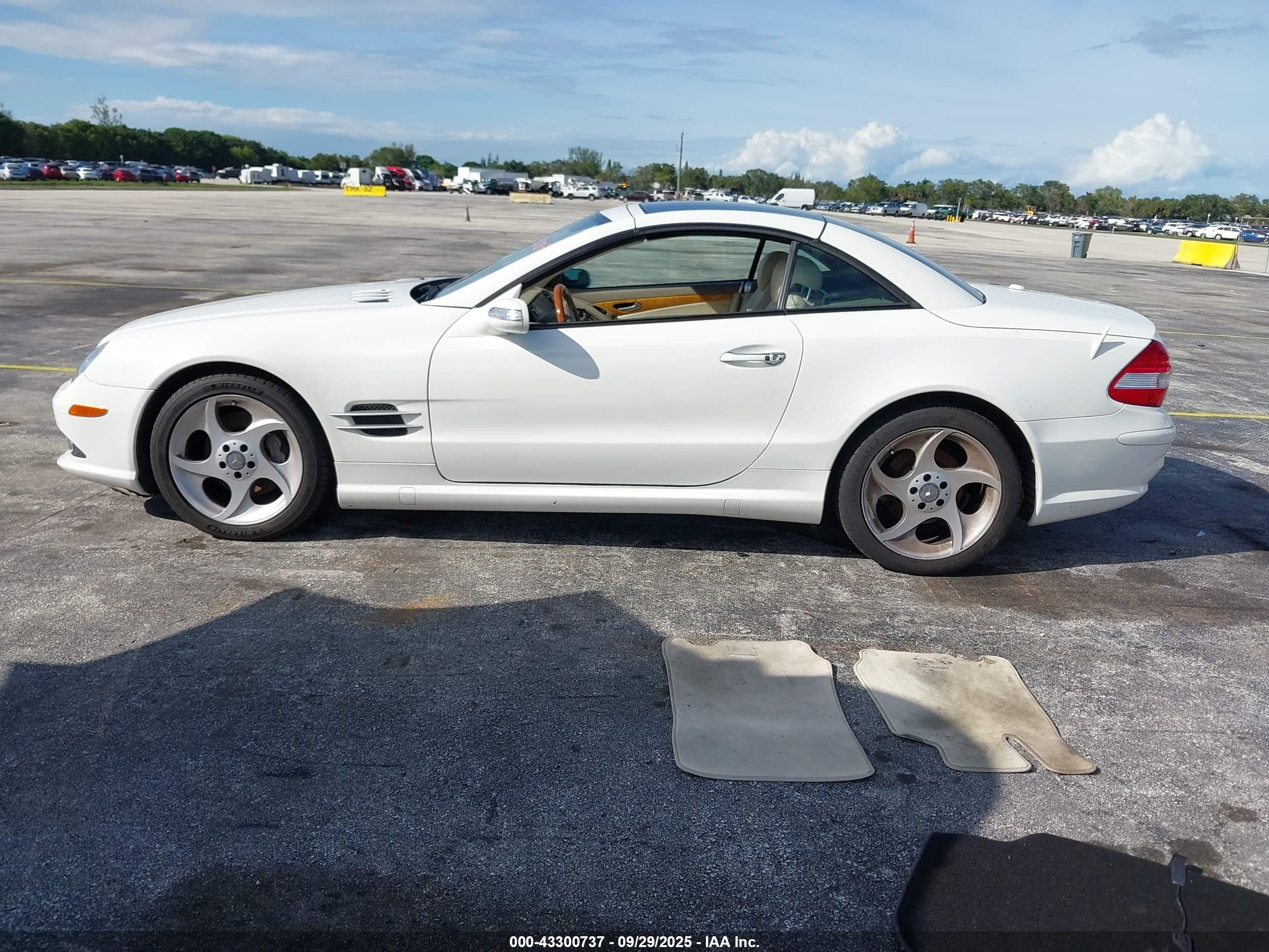 2007 Mercedes-benz Sl 550   Белый vin: WDBSK71F77F134525