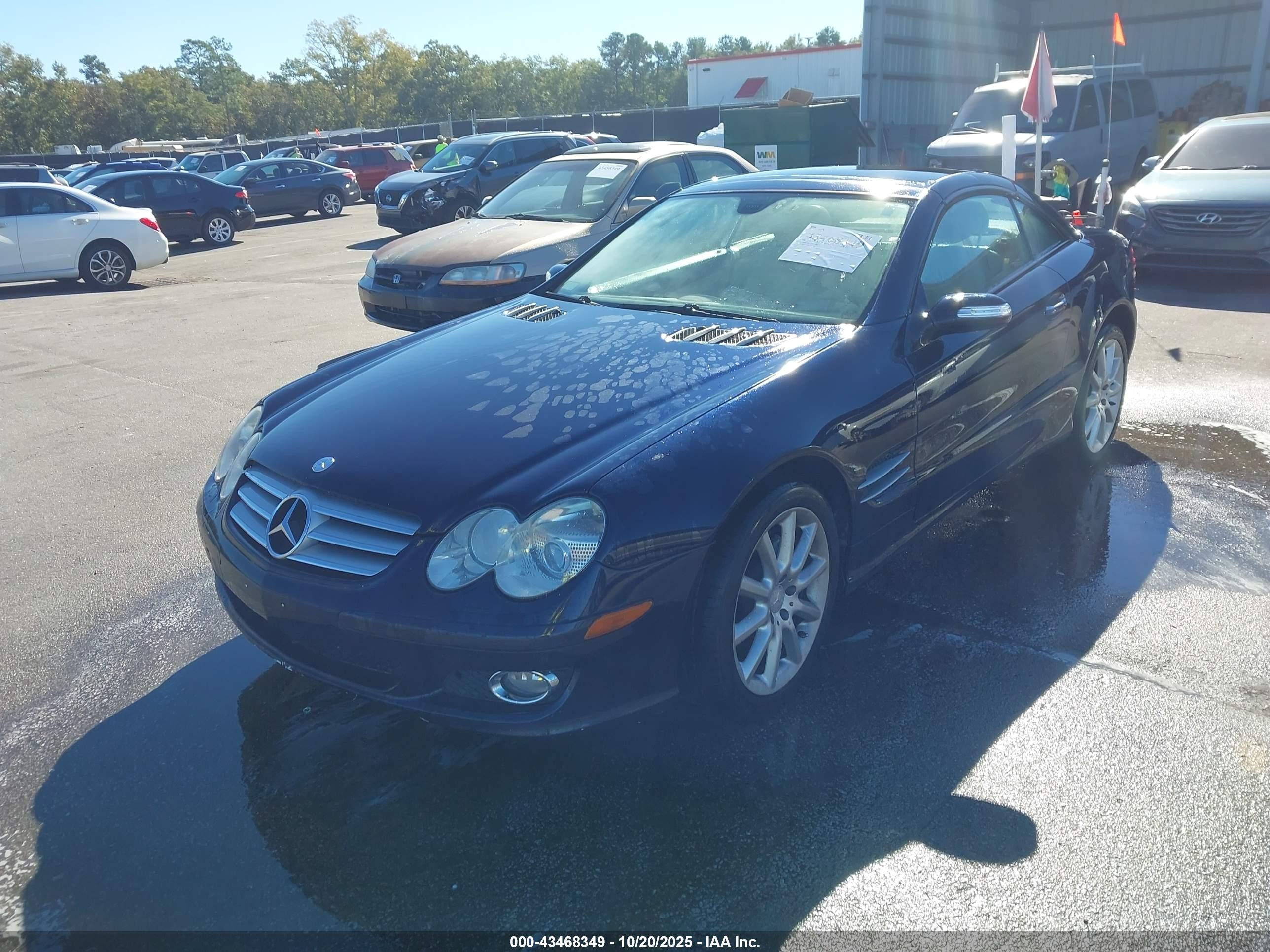 2008 Mercedes-benz Sl 550   Blue vin: WDBSK71F78F138365